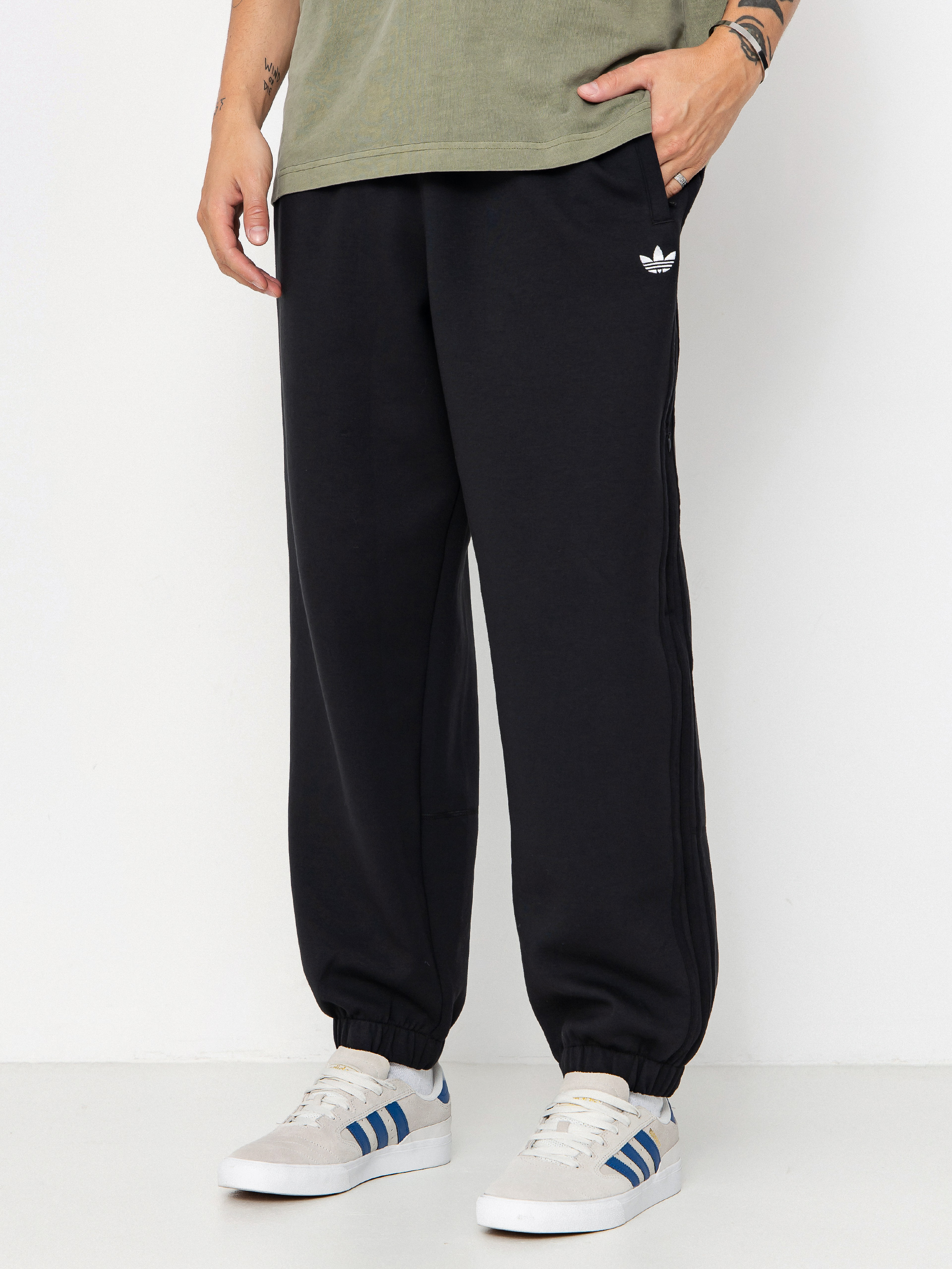 Штани adidas Tech Fleece (black/white)