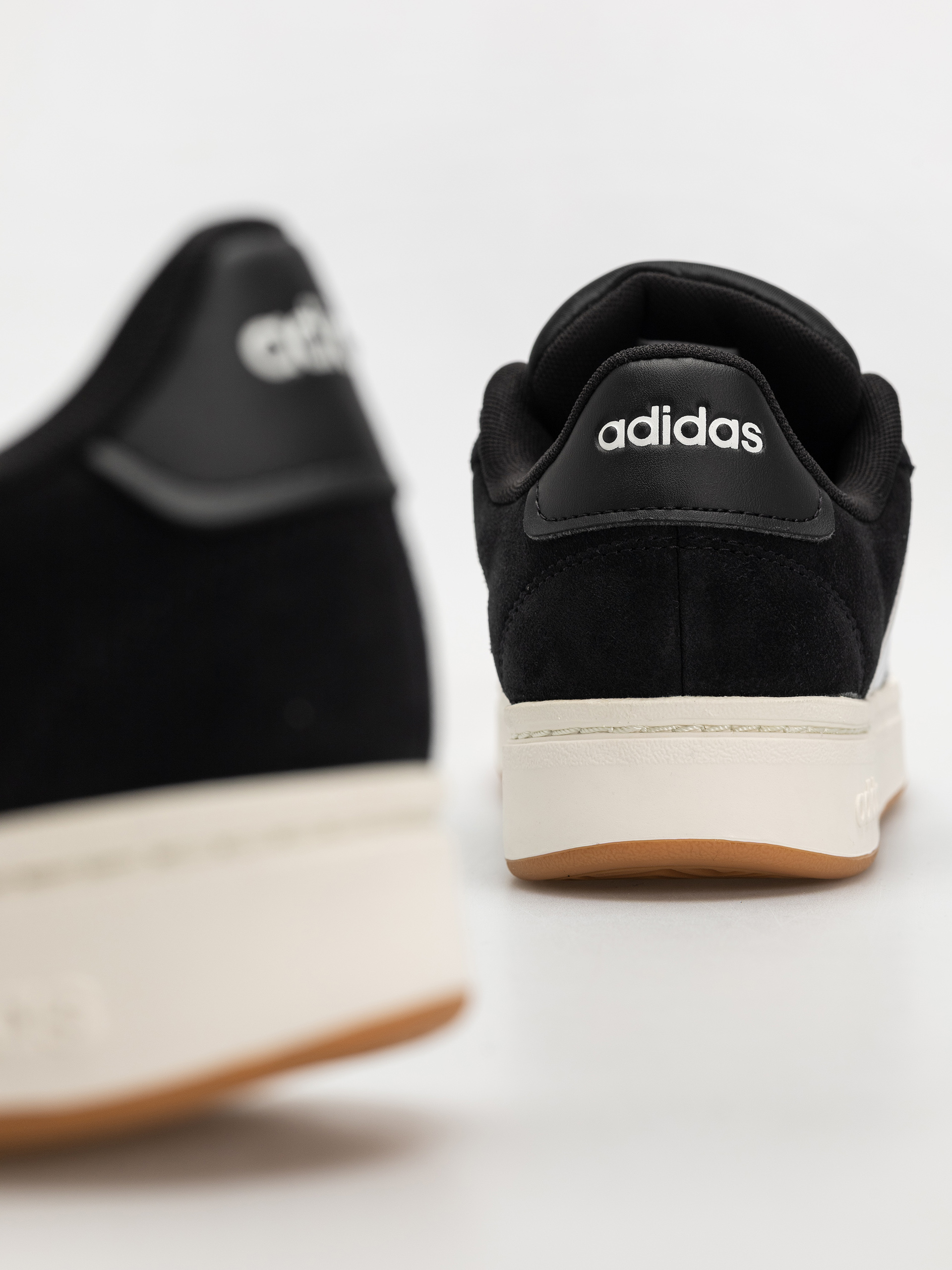 Взуття adidas Grand Court Alpha 0 Wmn (cblack/ftwwht/owhite)