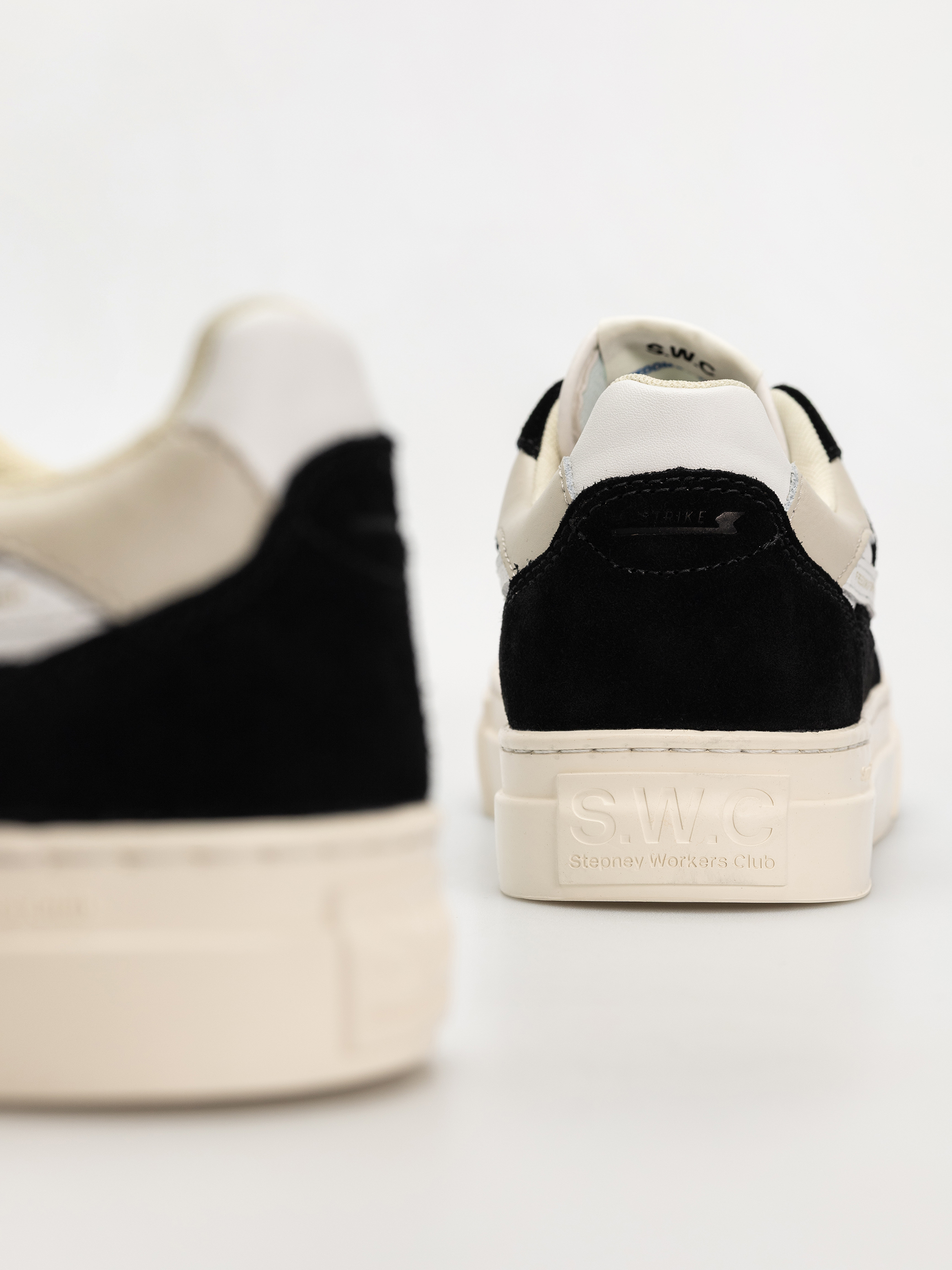 Взуття Stepney Workers Club Pearl S-Strike (suede leather black white)