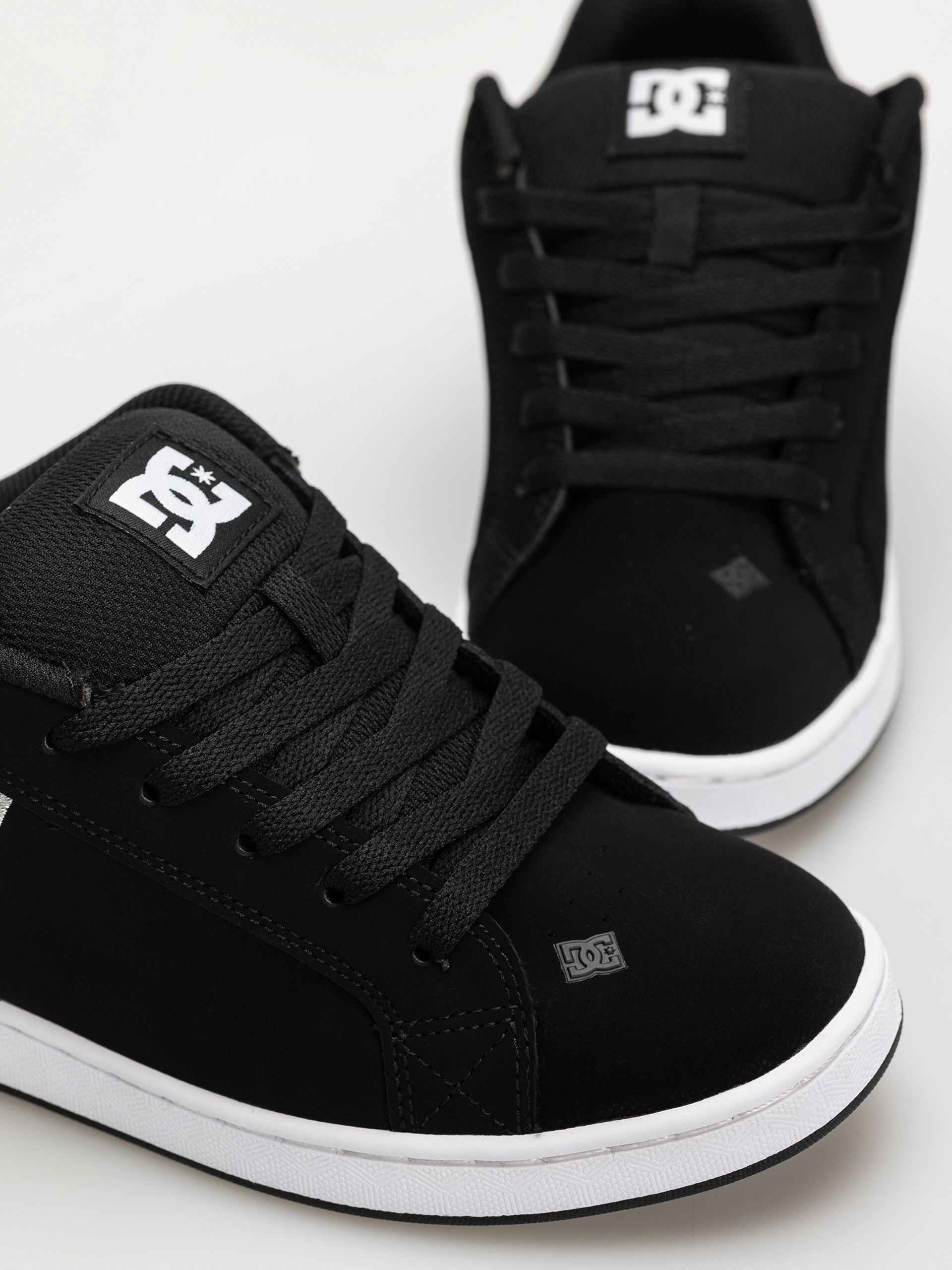 Взуття DC Court Graffik Wmn (black/white stencil)