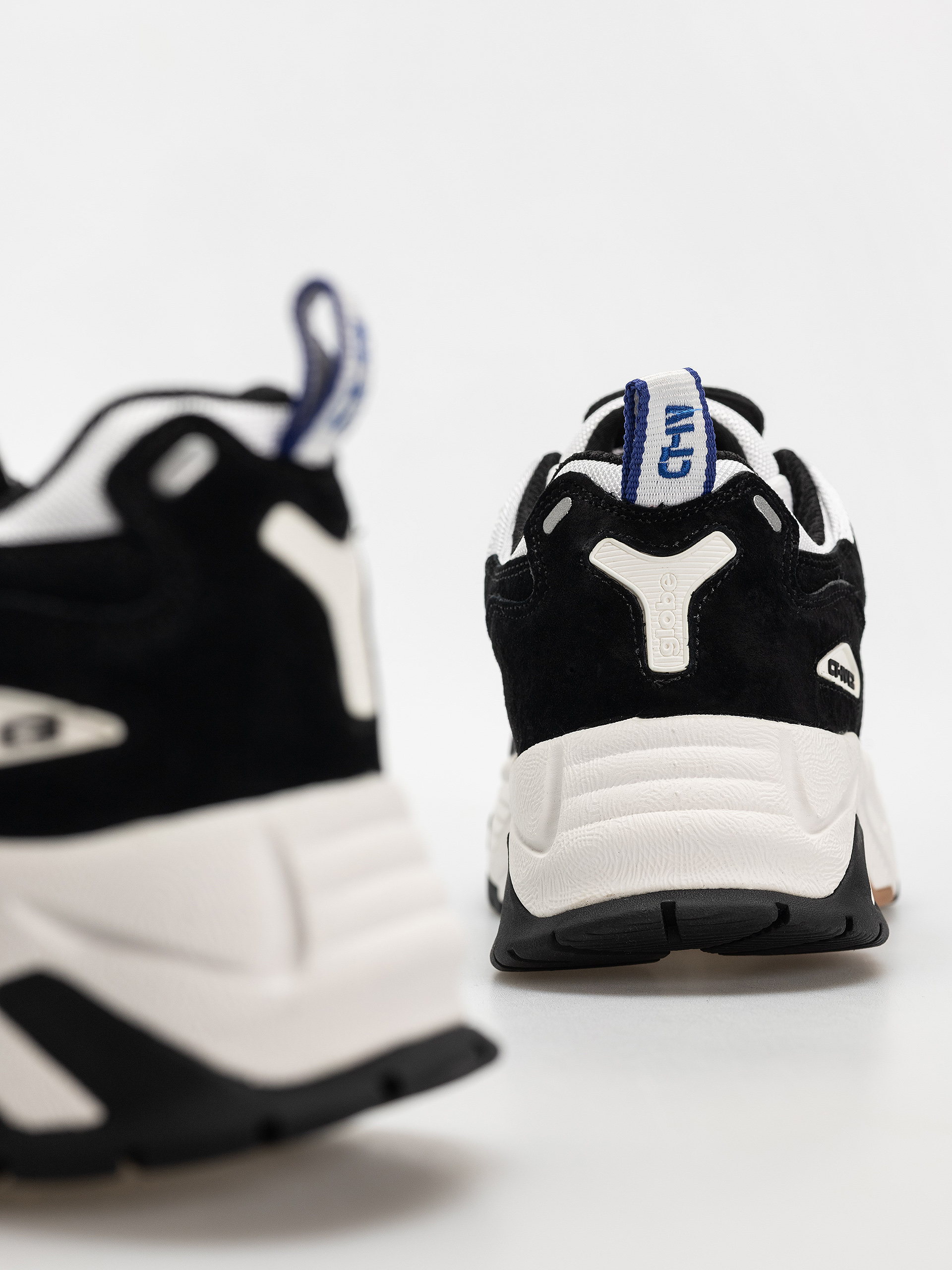 Взуття Globe CT 4000 (black/white)