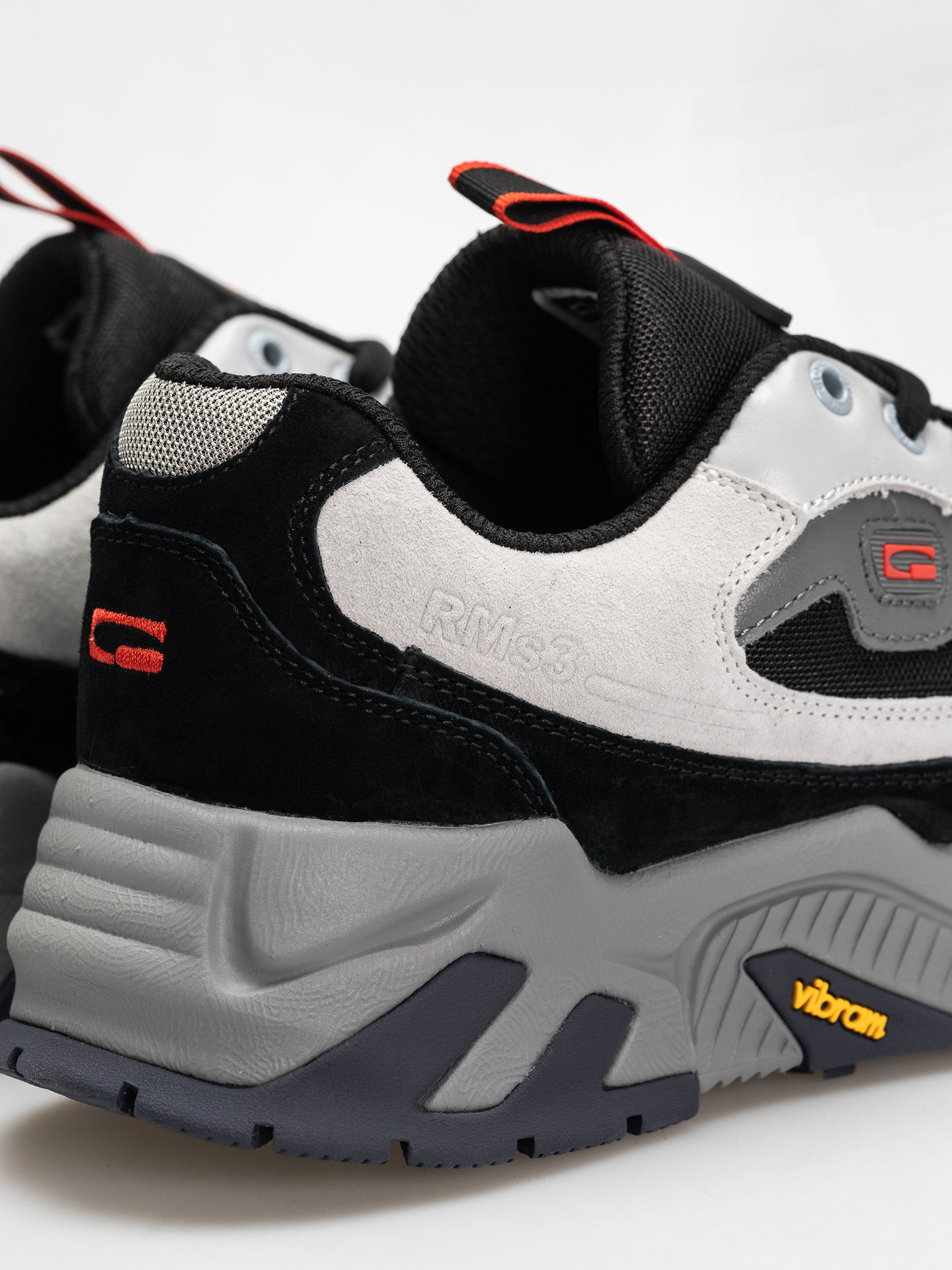 Взуття Globe RMS 3000 (smoke/black)