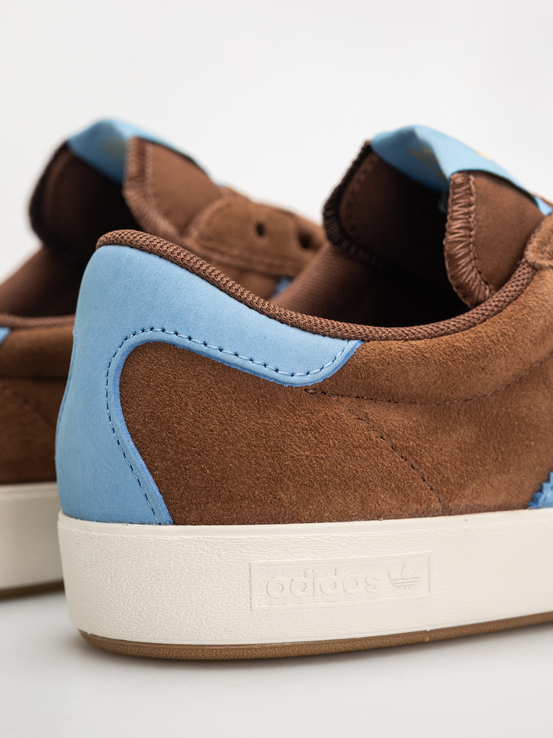 Взуття adidas Nora (prebrn/ltblue/gum4)