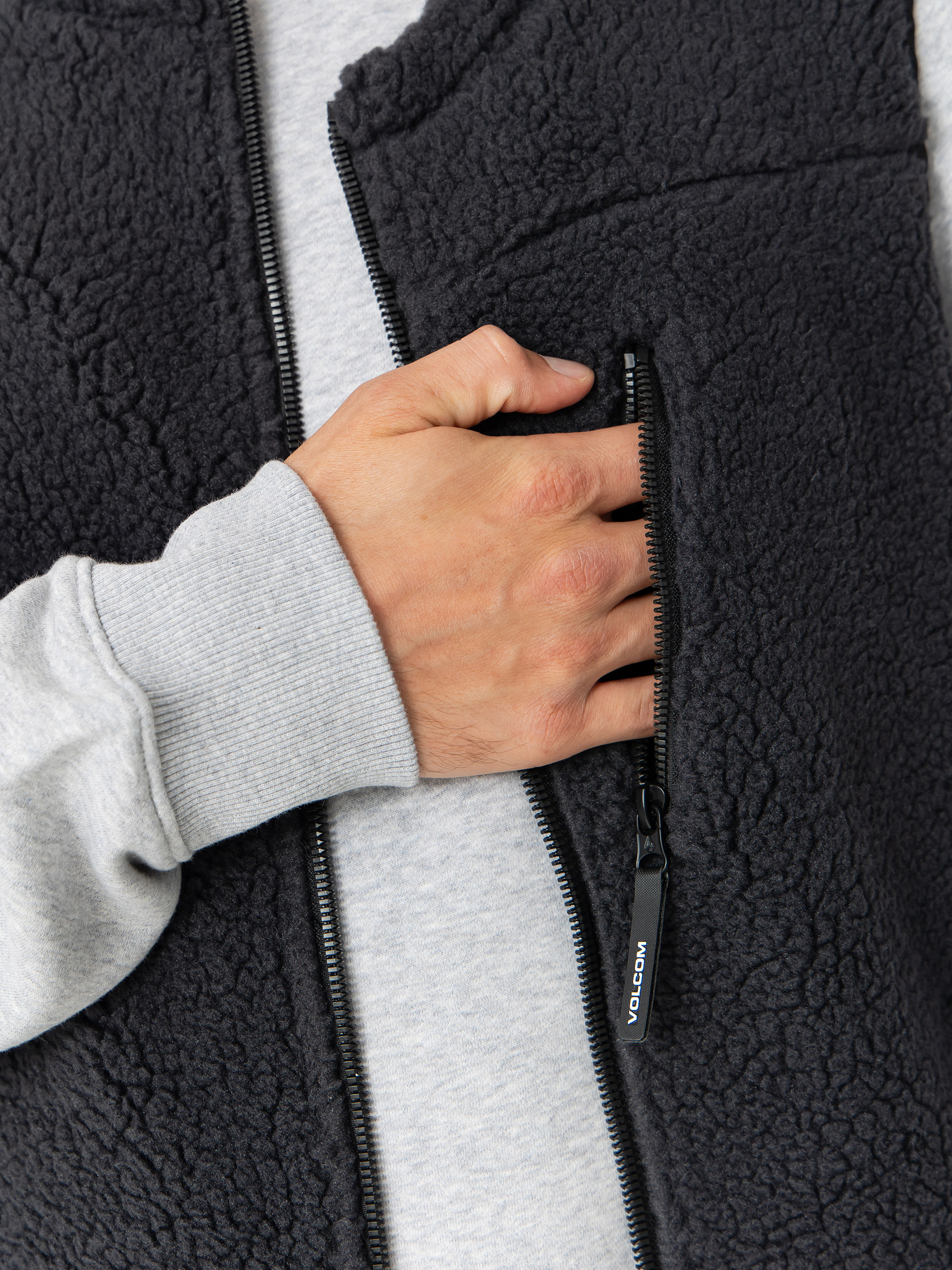 Безрукавка Volcom Arch Stone (asphalt black)