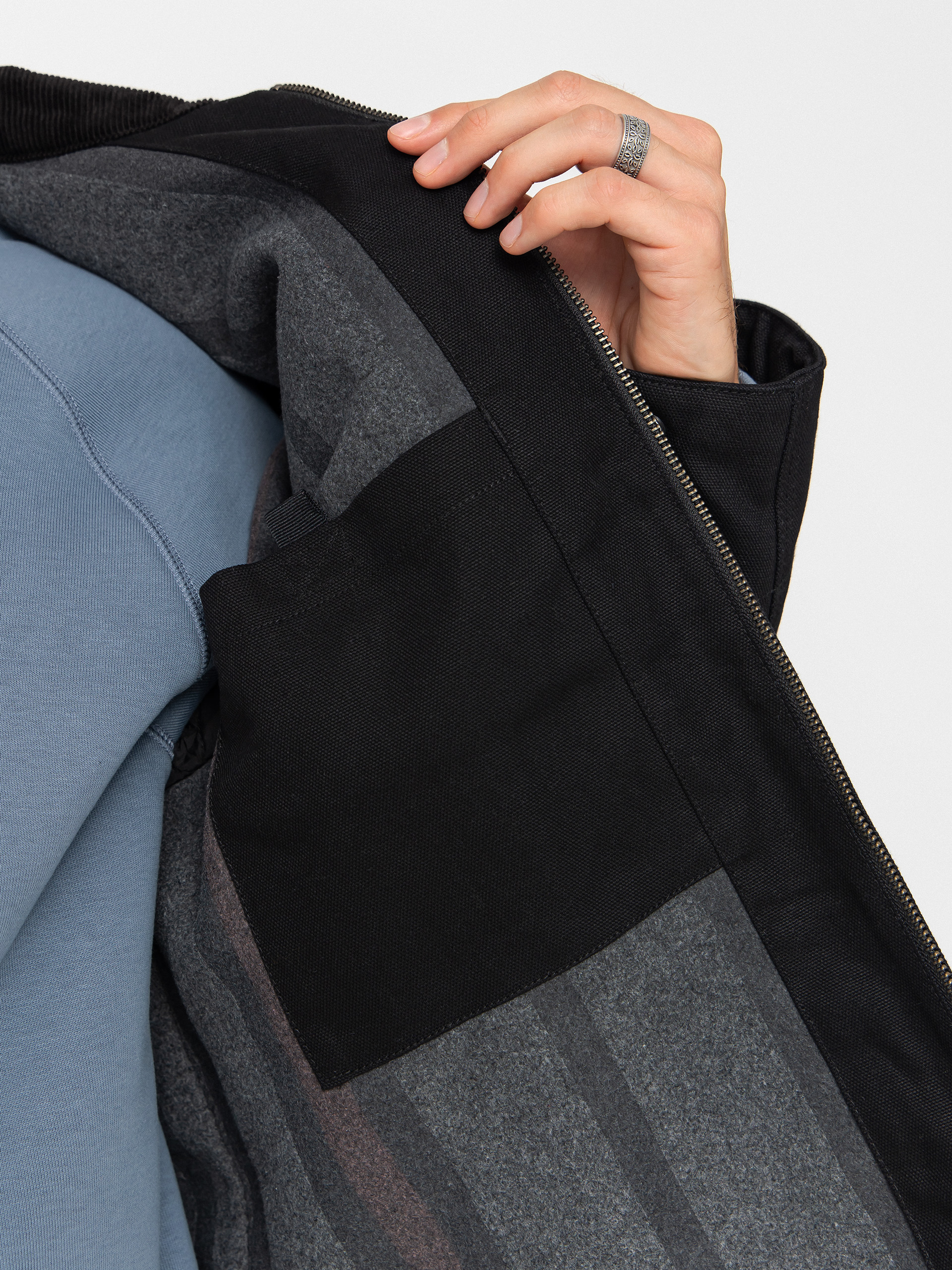 Куртка Carhartt WIP Detroit (black/black/rigid)