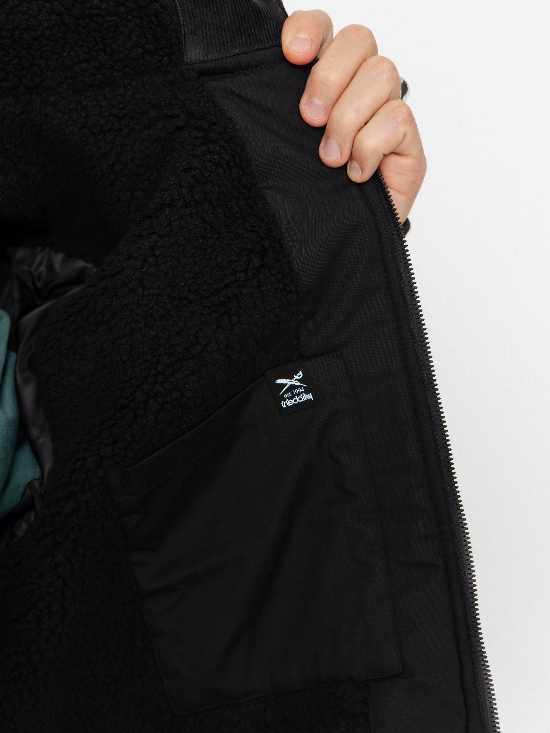 Куртка Iriedaily Hafen (uni black)