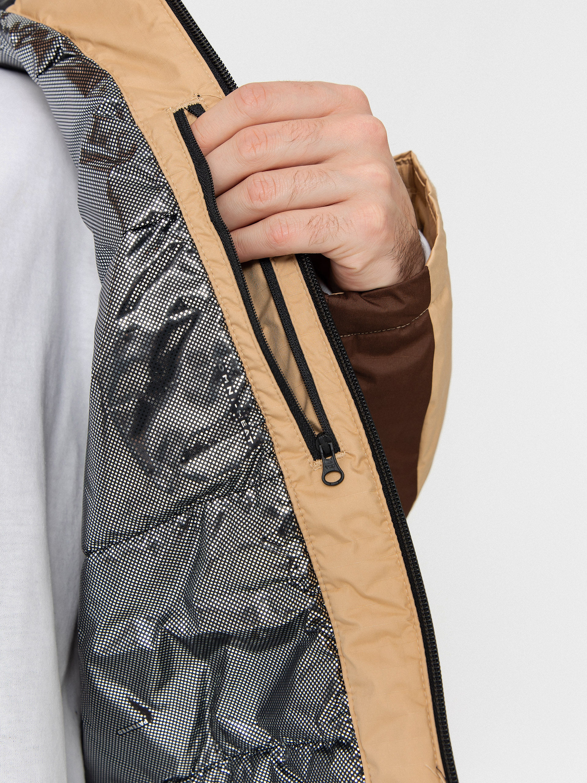 Куртка Columbia Point Park II Insulated (black/tobacco)