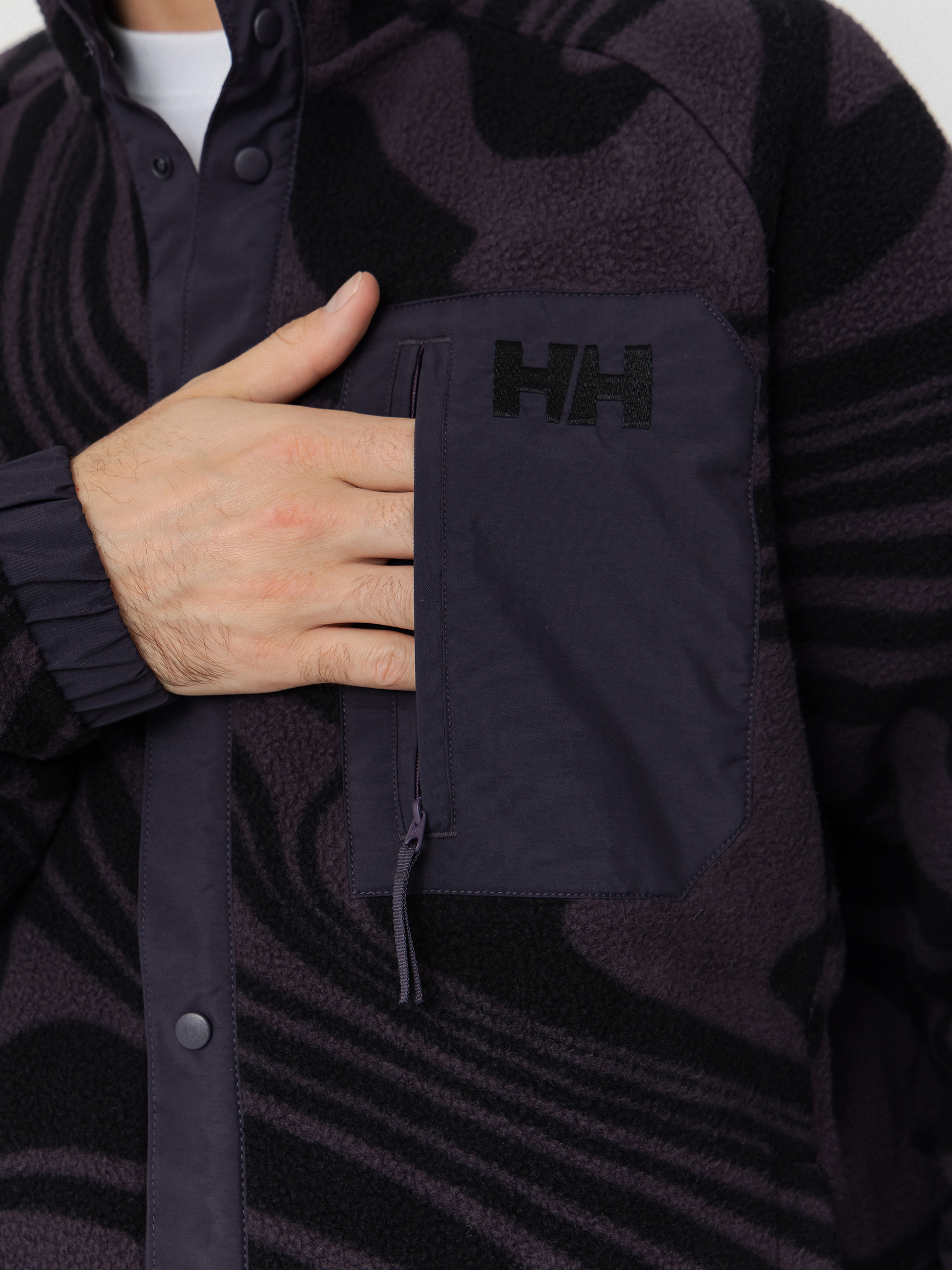 Чоловічий Флісовий светр Helly Hansen Panorama Printed Pile Snap (black grape swirl aop)