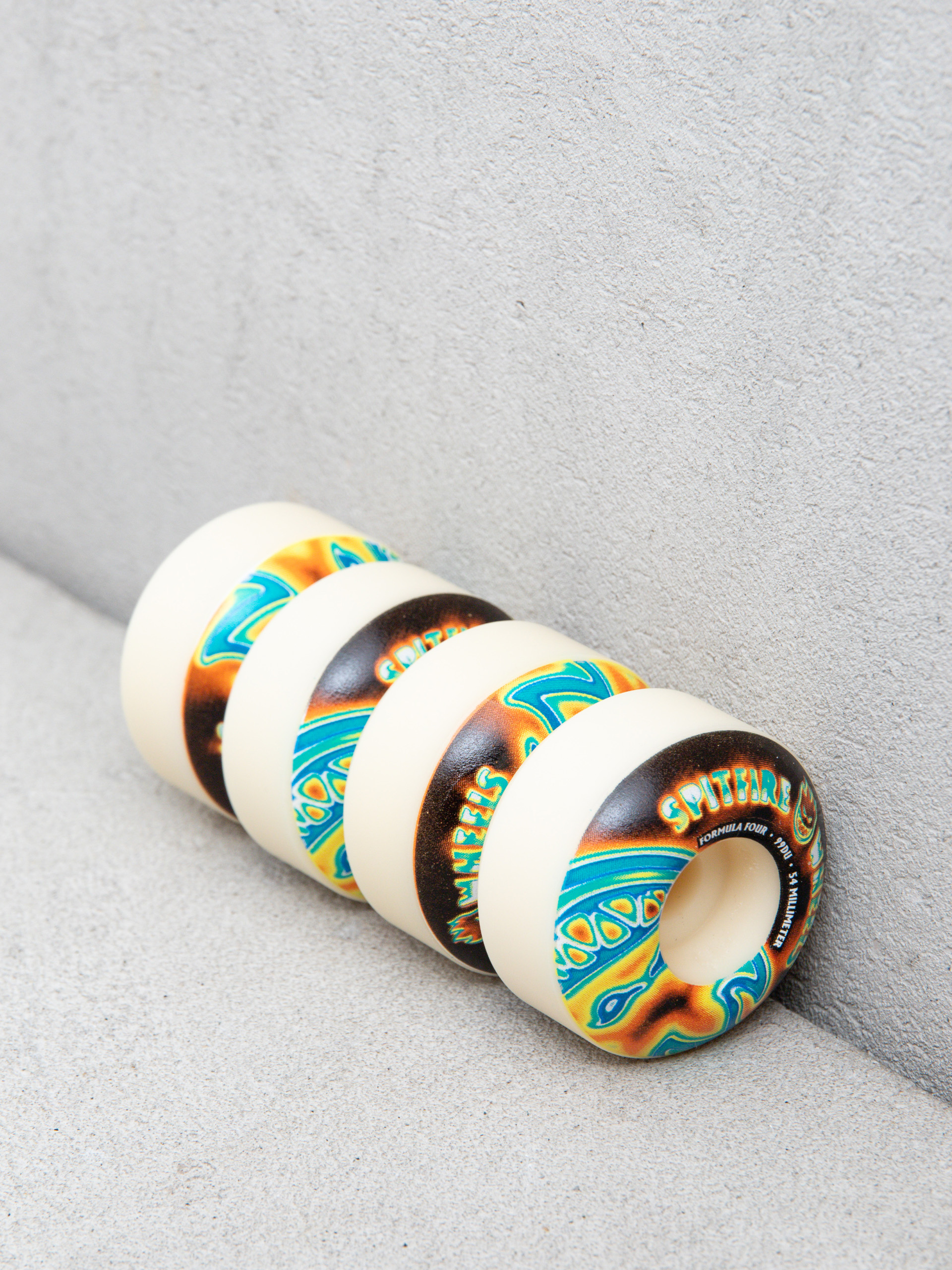 Колеса Spitfire F4 99D Radioactive Bighead (natural)