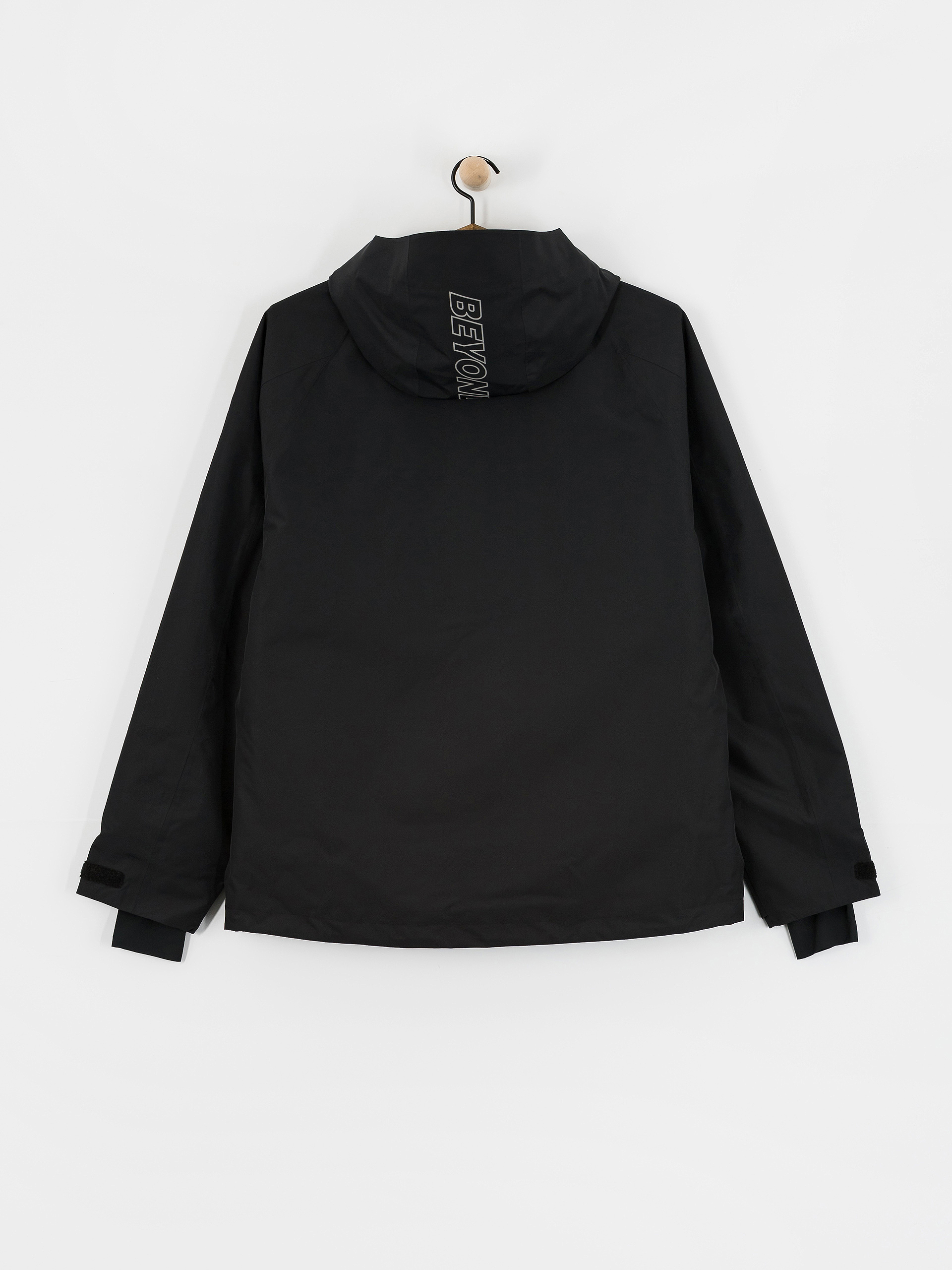 Чоловіча Сноубордична куртка Beyond Medals Nostalgia 2L (black)