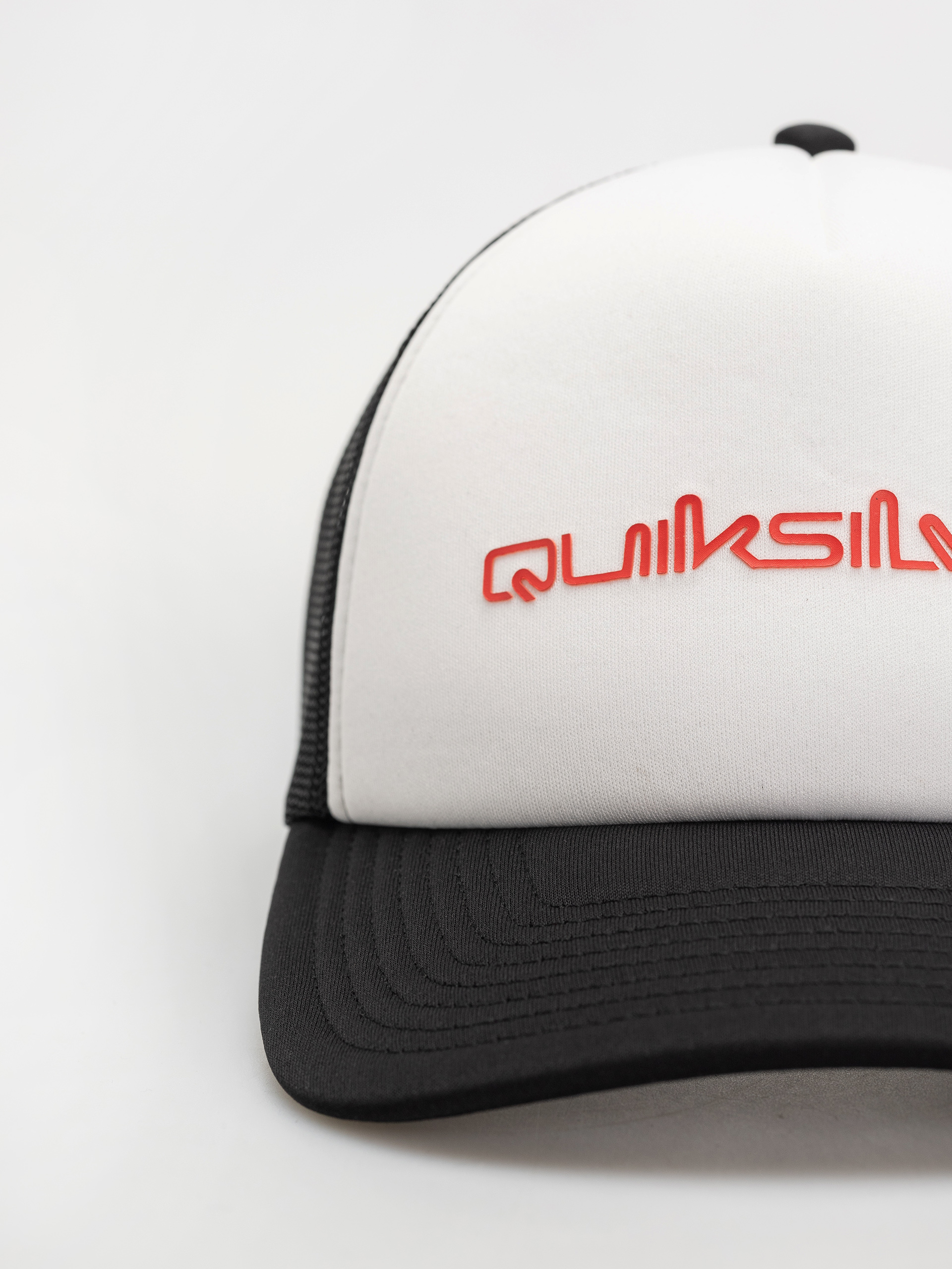 Кепка Quiksilver Omni Trucker (white)