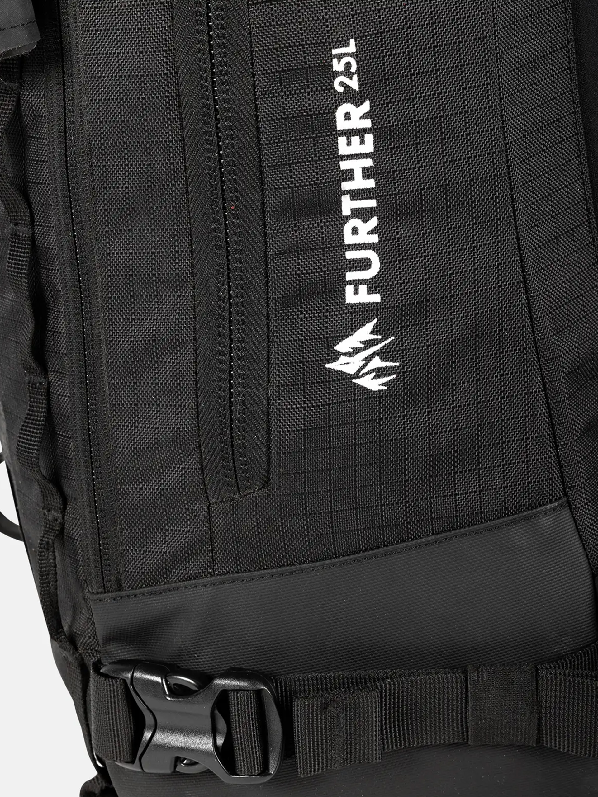 Рюкзак Jones Snowboards Further 25L (stealth black)