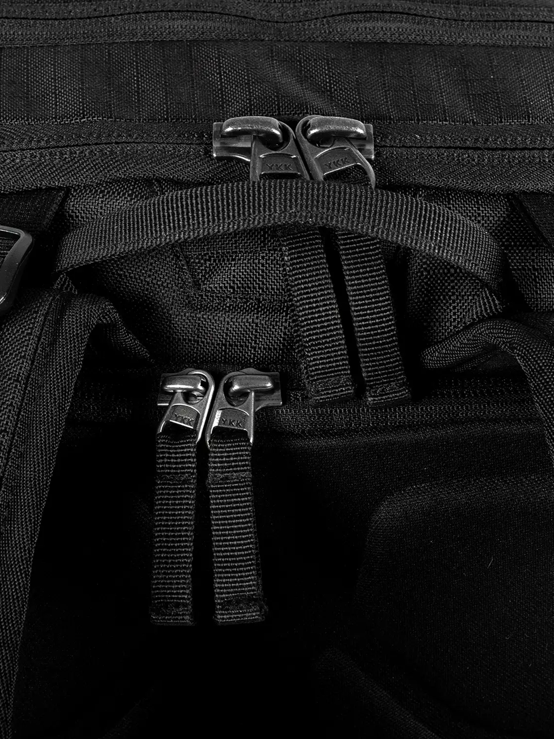 Рюкзак Jones Snowboards Higher 32L (stealth black)