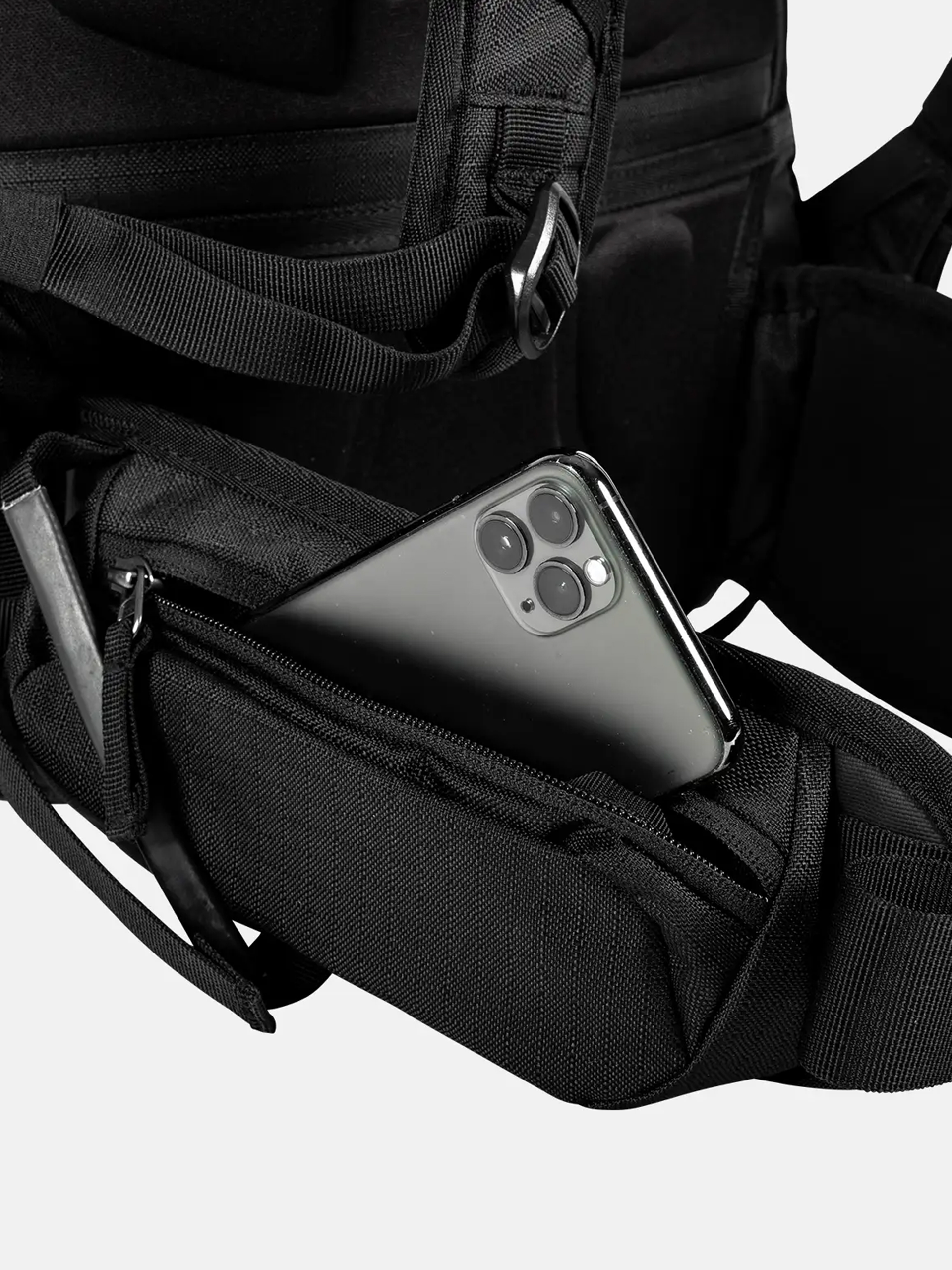 Рюкзак Jones Snowboards Higher 32L (stealth black)