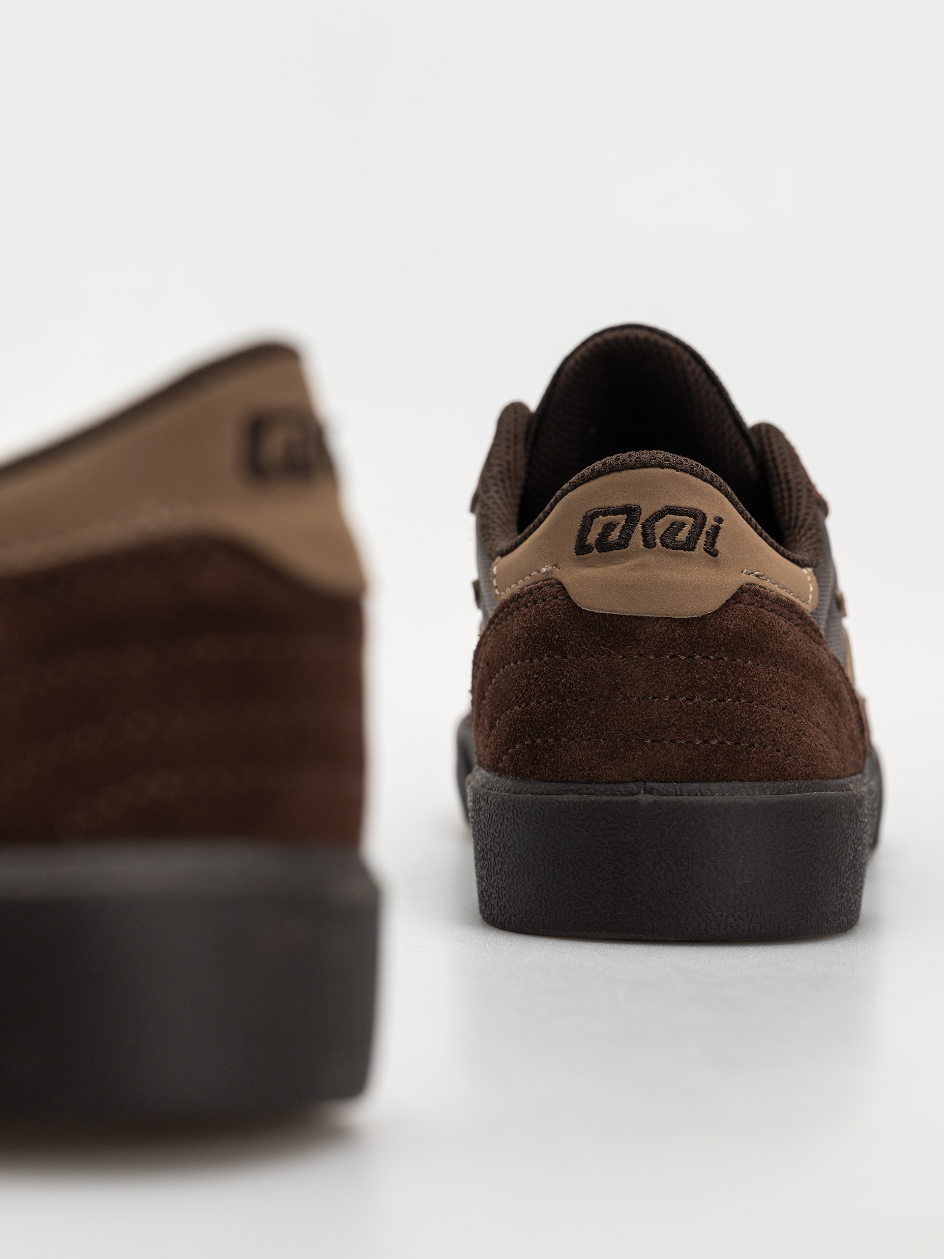 Взуття Lakai Cambridge (chestnut suede monochrome)