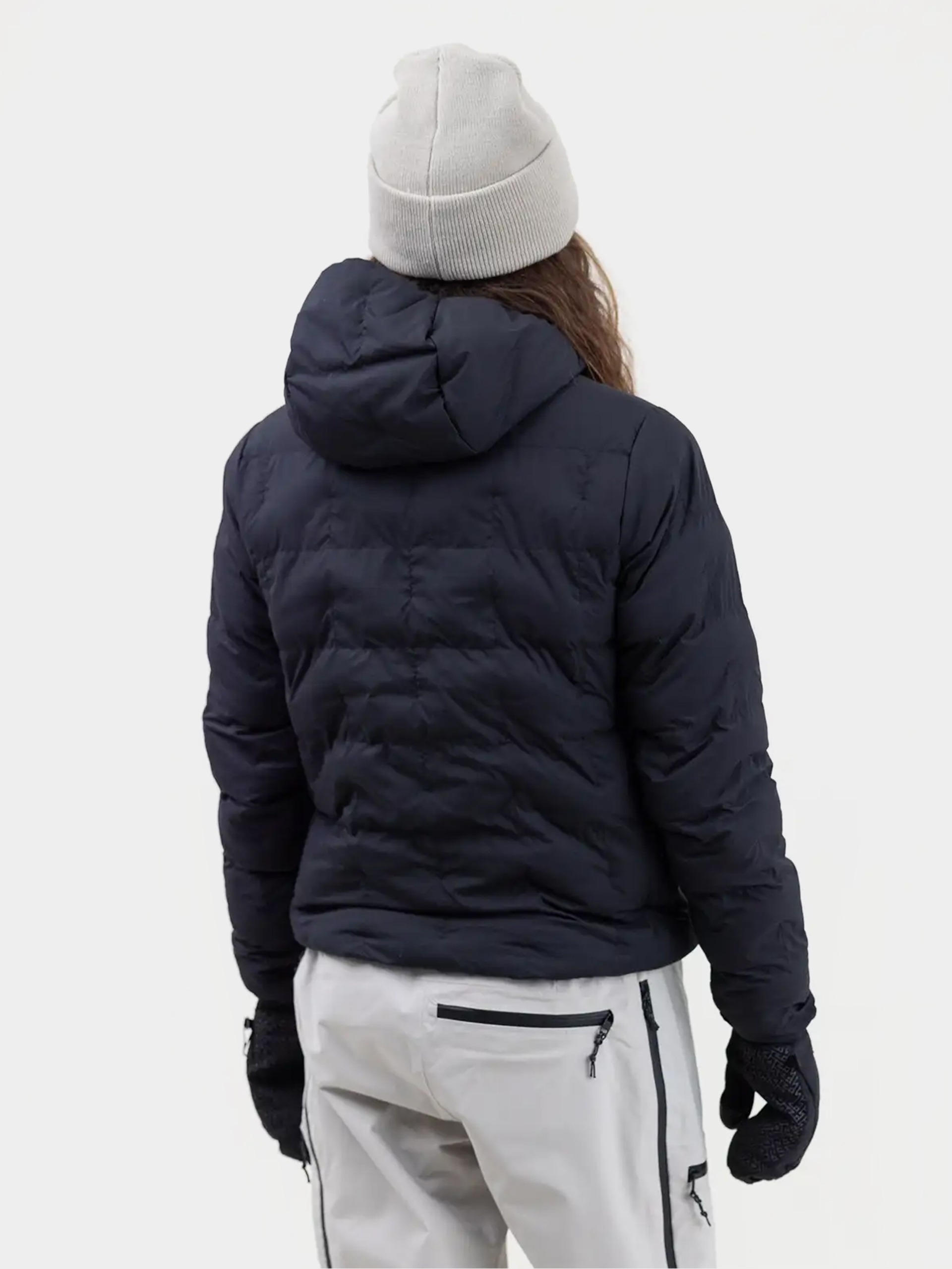 Жіноча Сноубордична куртка Jones Snowboards Dark Start Rec Hd (stealth black)