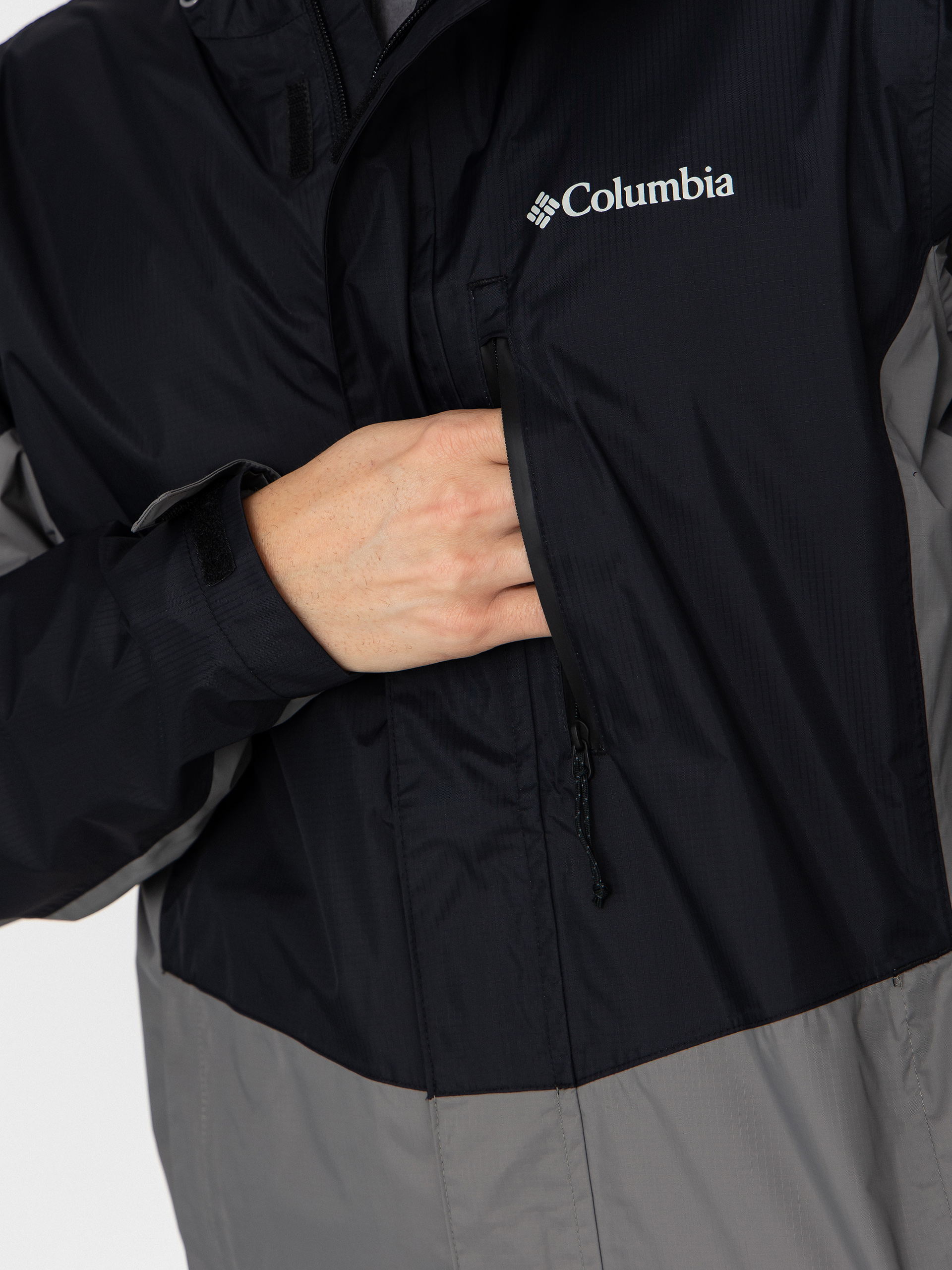 Куртка Columbia Pouring Adventure III (black/city grey)