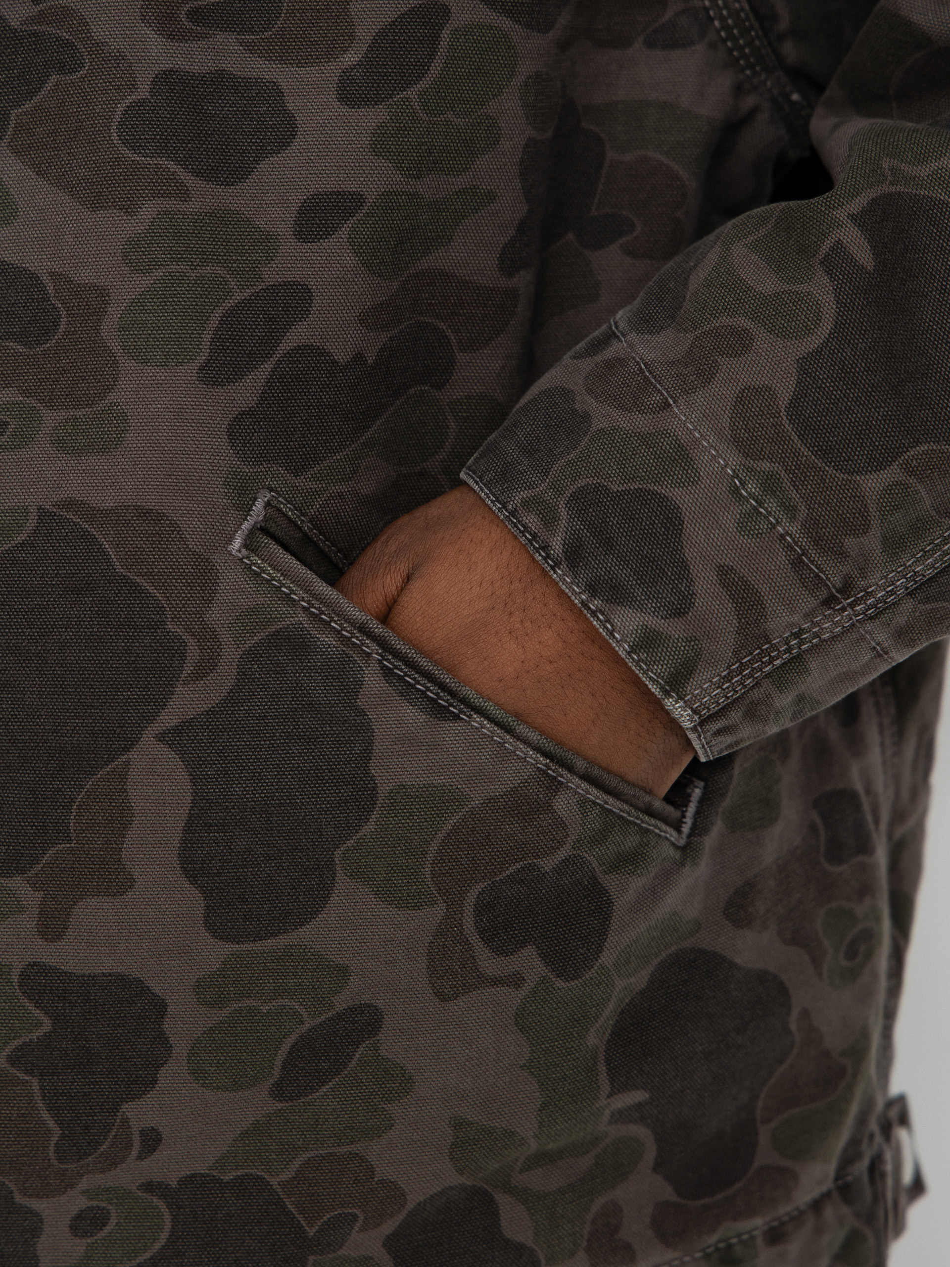 Куртка Carhartt WIP Duck Detroit (camo duck/green/porphyry/garment dyed)