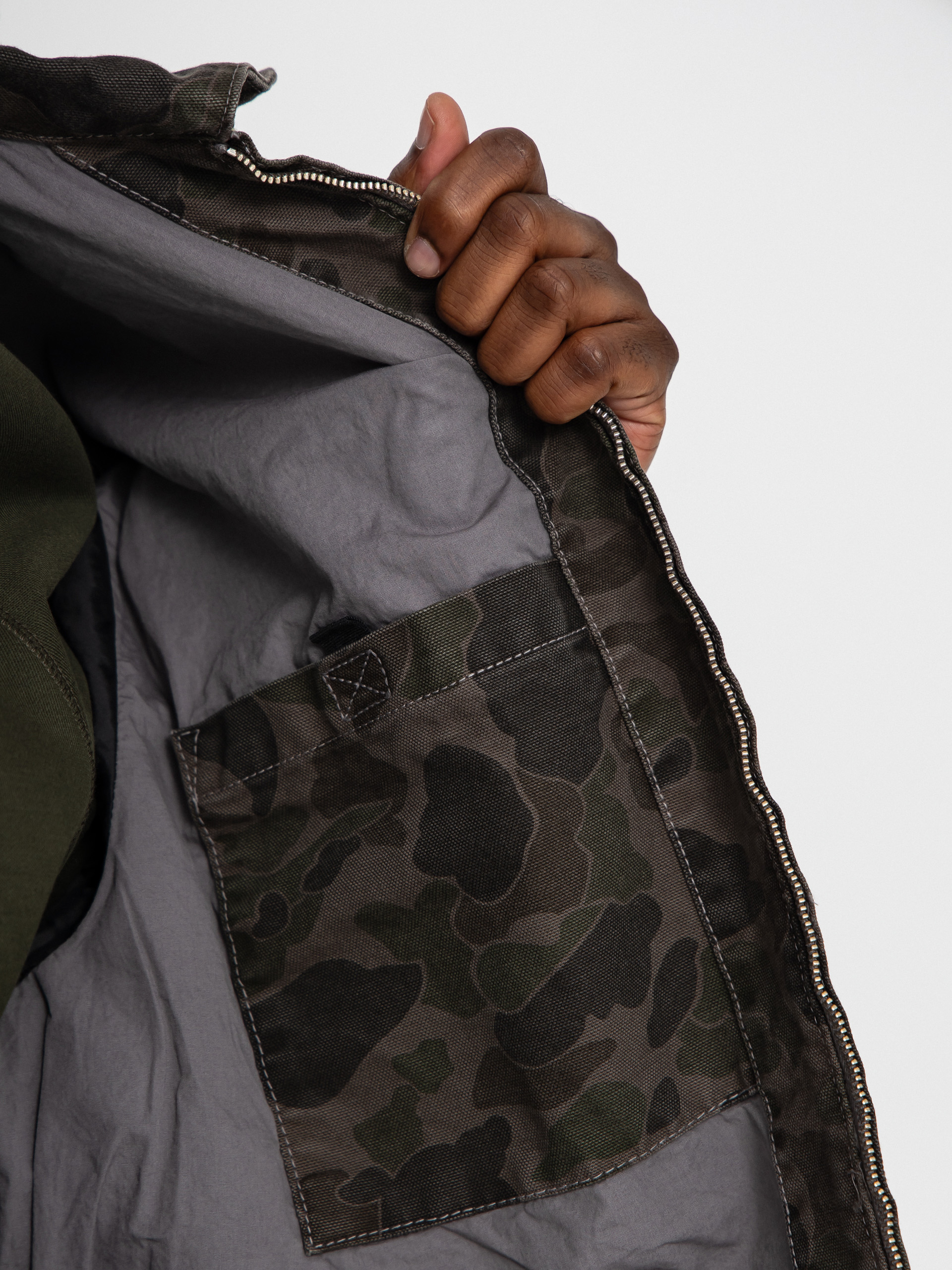 Куртка Carhartt WIP Duck Detroit (camo duck/green/porphyry/garment dyed)