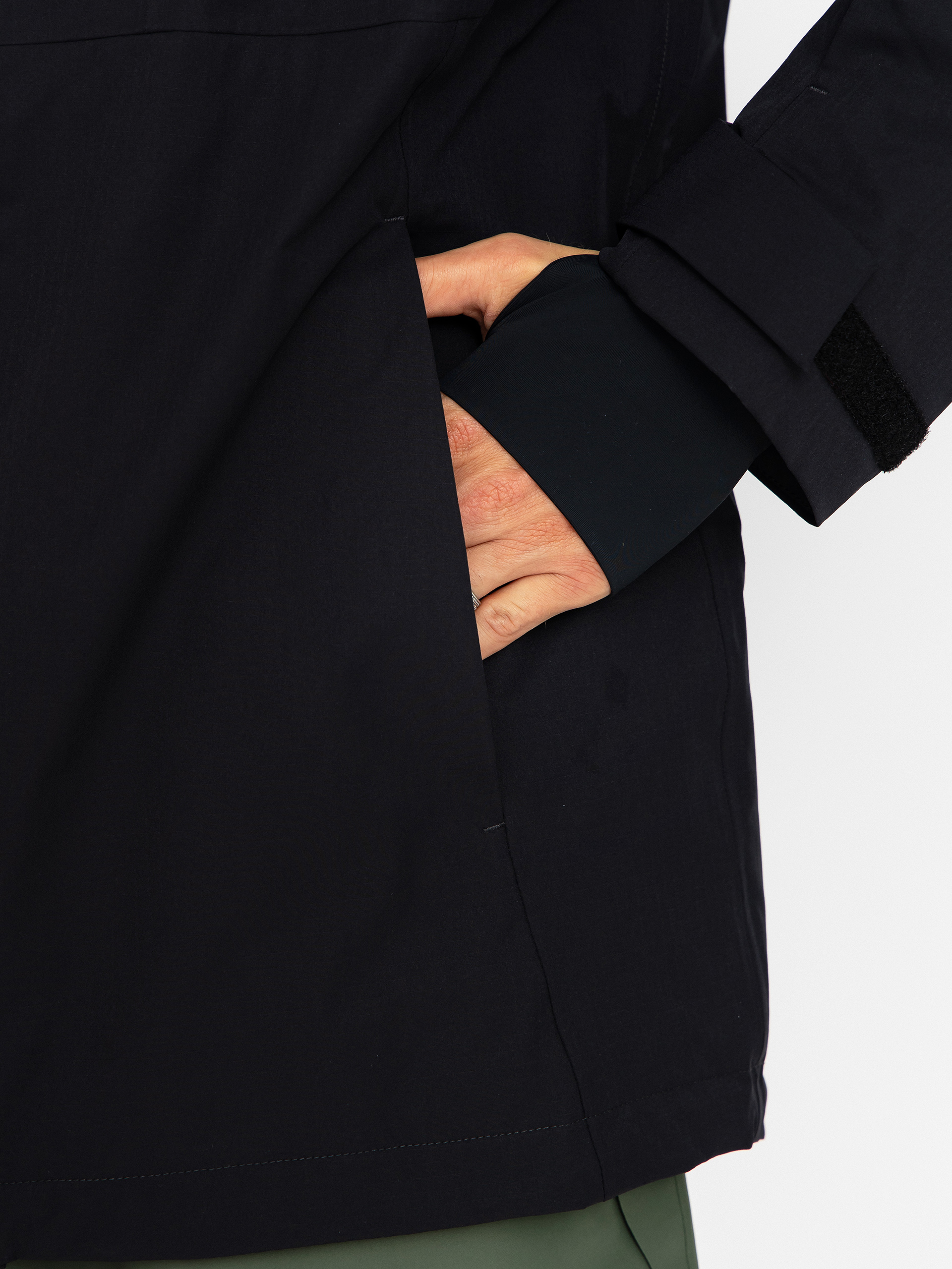 Чоловіча Сноубордична куртка Beyond Medals Fullzip 2L (black)