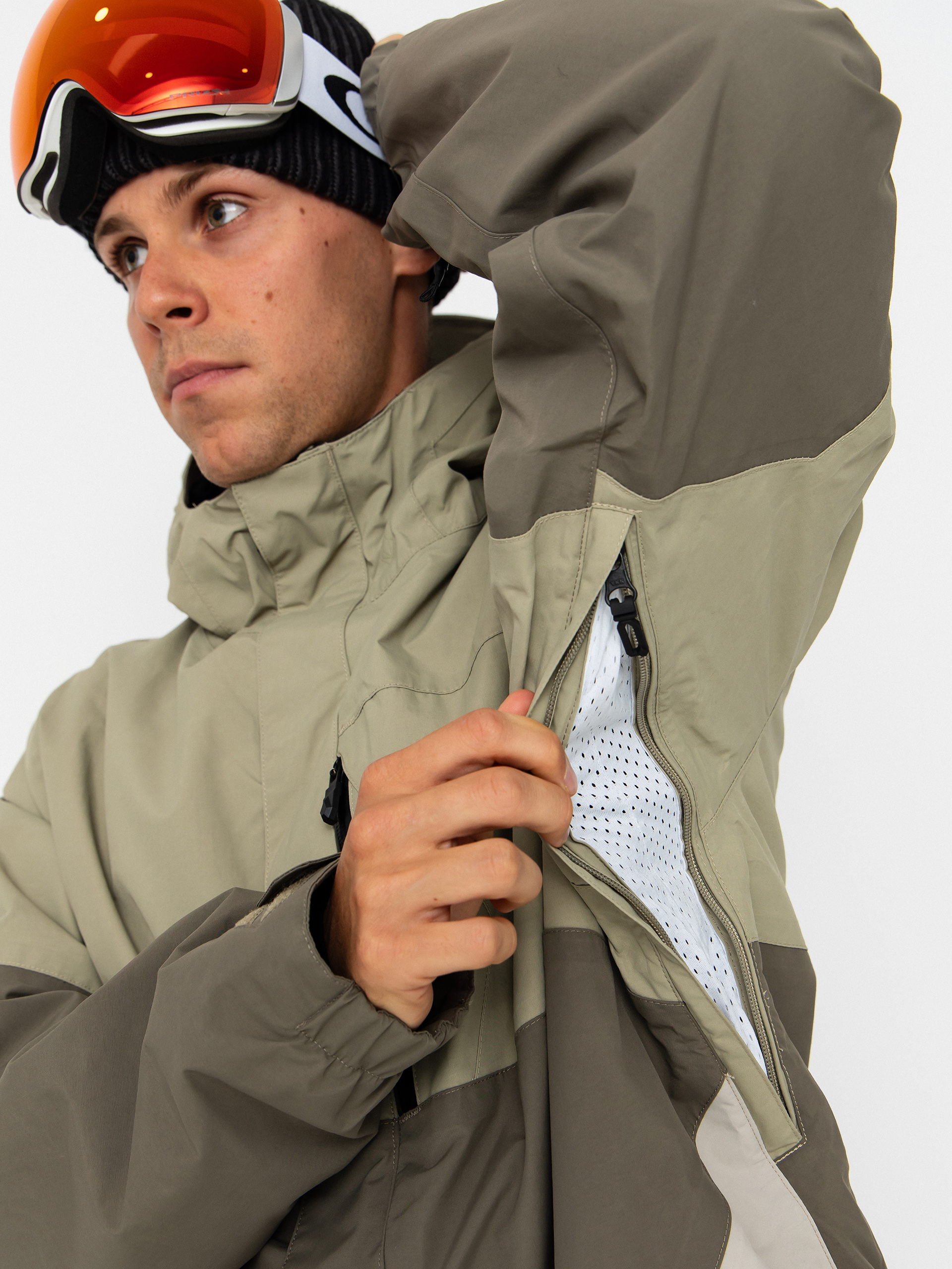 Чоловіча Сноубордична куртка Volcom L Ins Gore Tex (moss green)