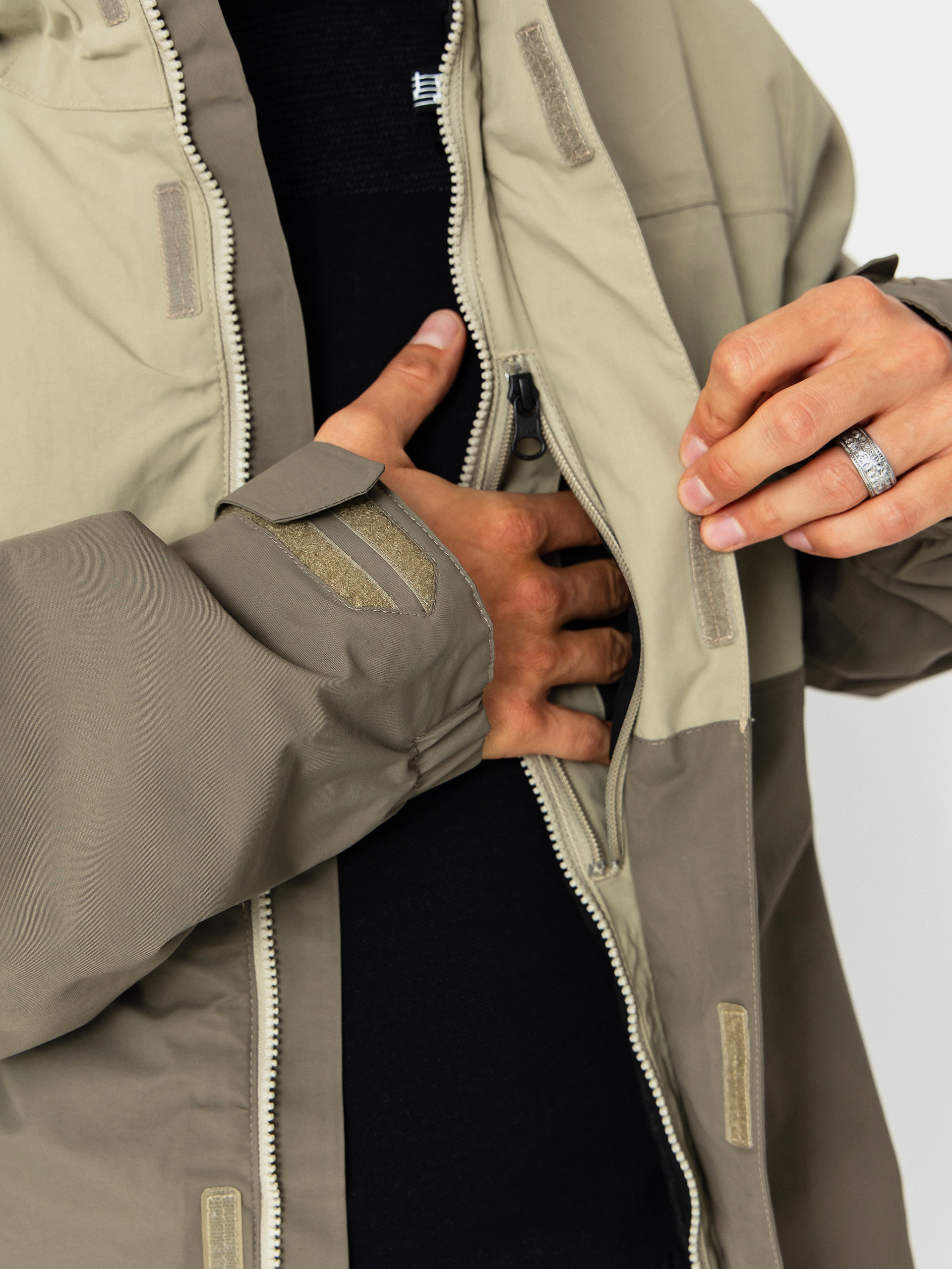 Чоловіча Сноубордична куртка Volcom L Ins Gore Tex (moss green)