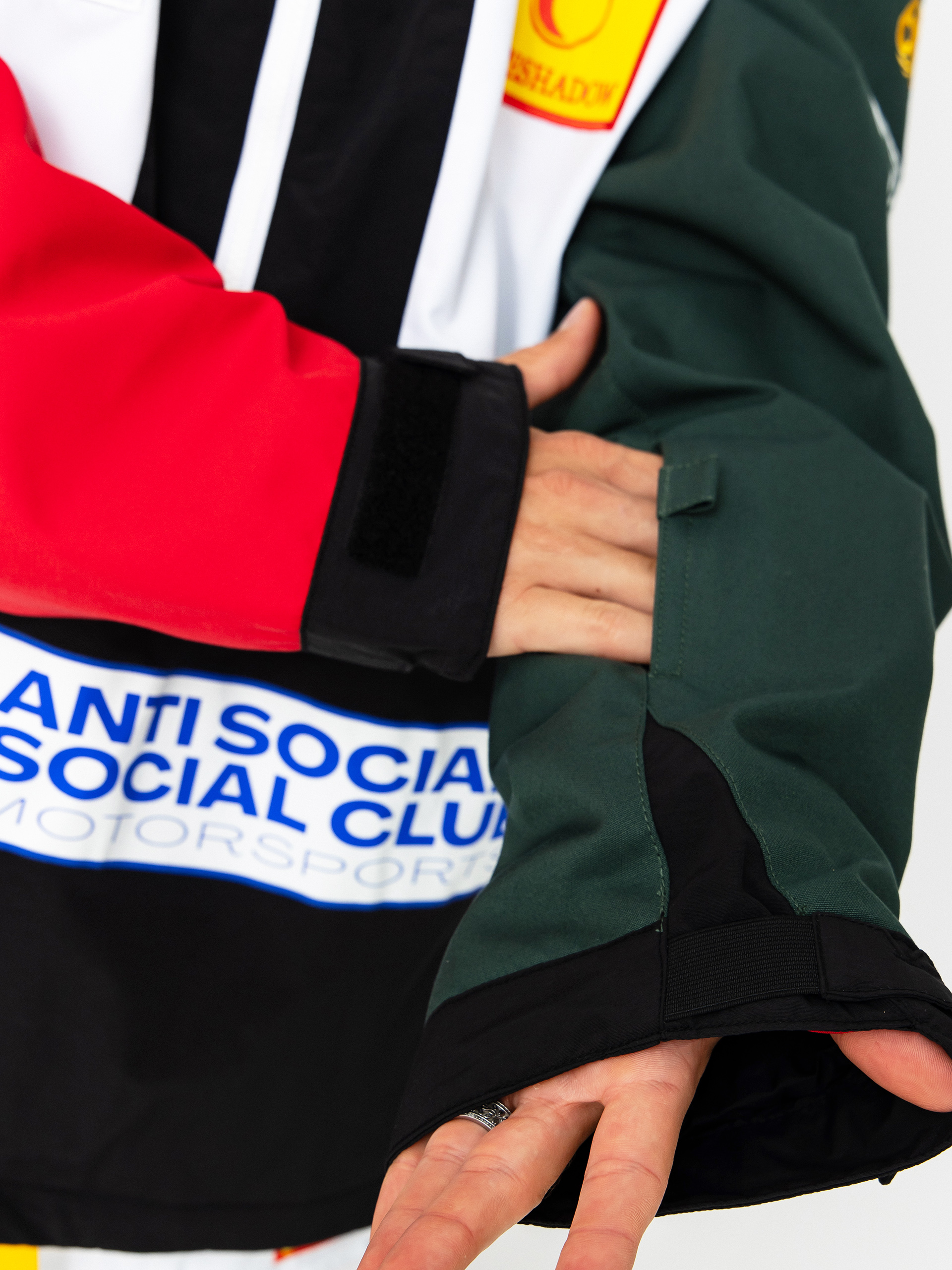 Чоловіча Сноубордична куртка 686 X ASSC F1 Anorak (assc white colorblock)