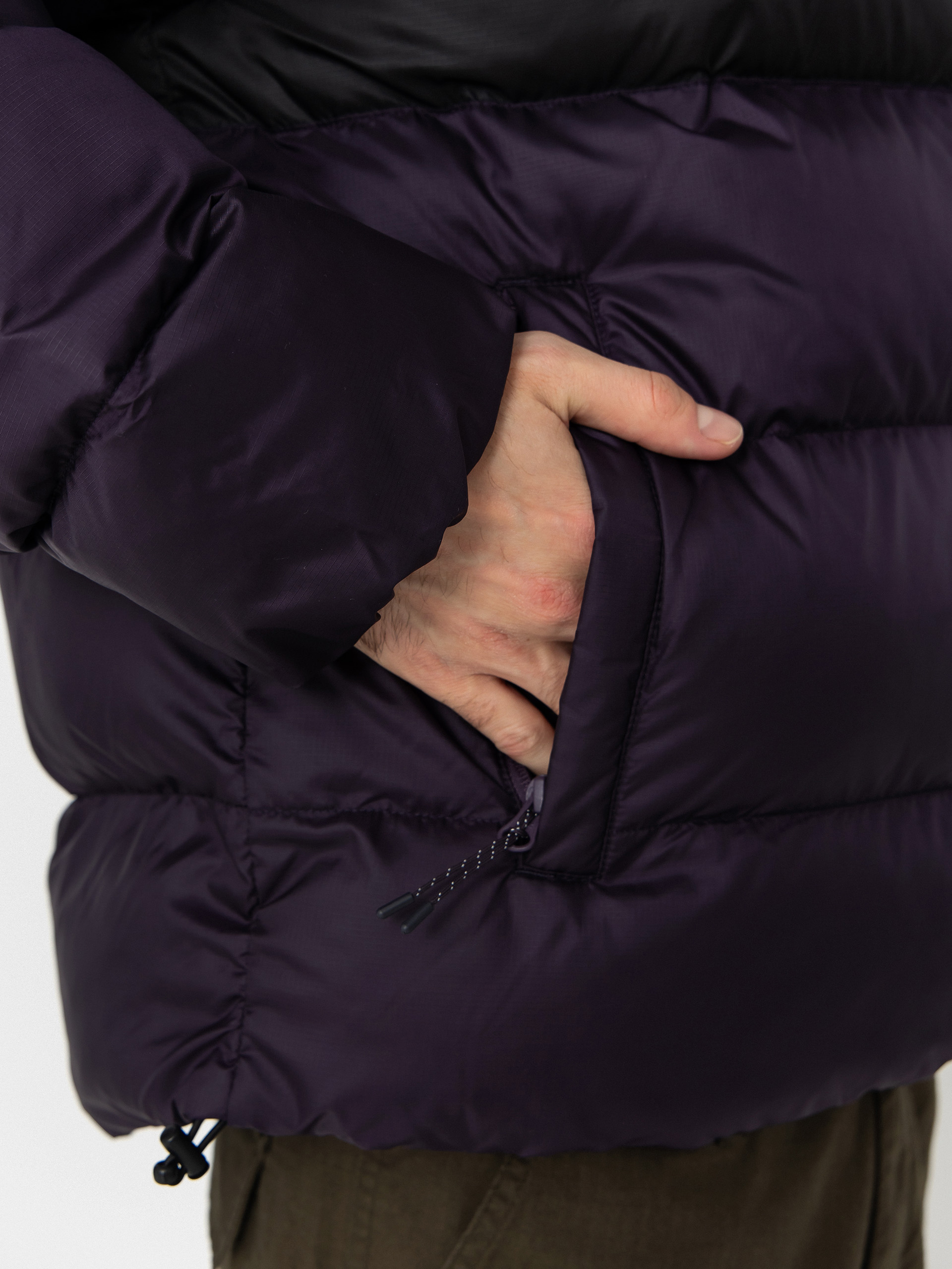 Куртка Helly Hansen Active Puffy (black grape)
