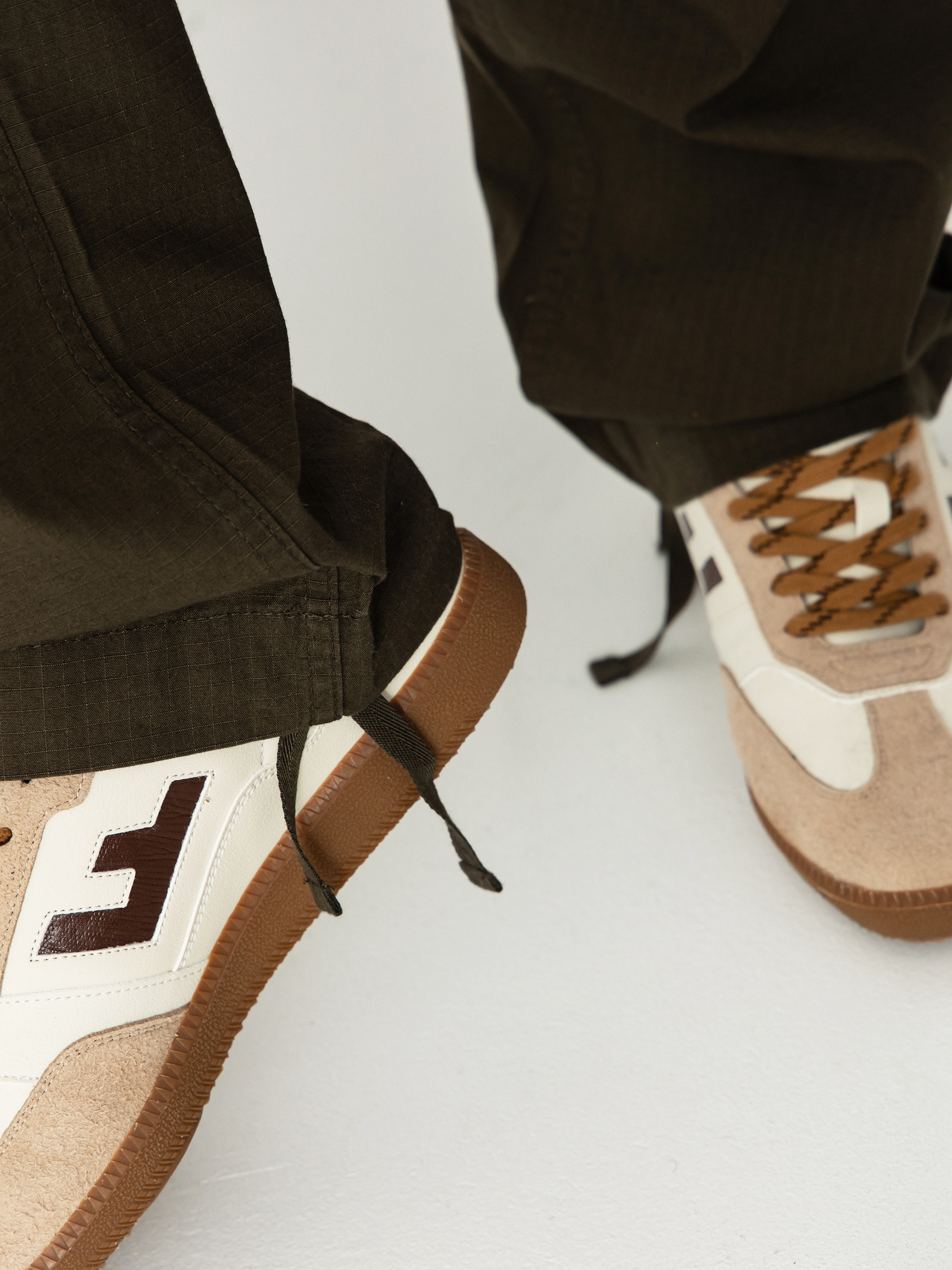 Штани Carhartt WIP Regular Cargo (cypress/rinsed)