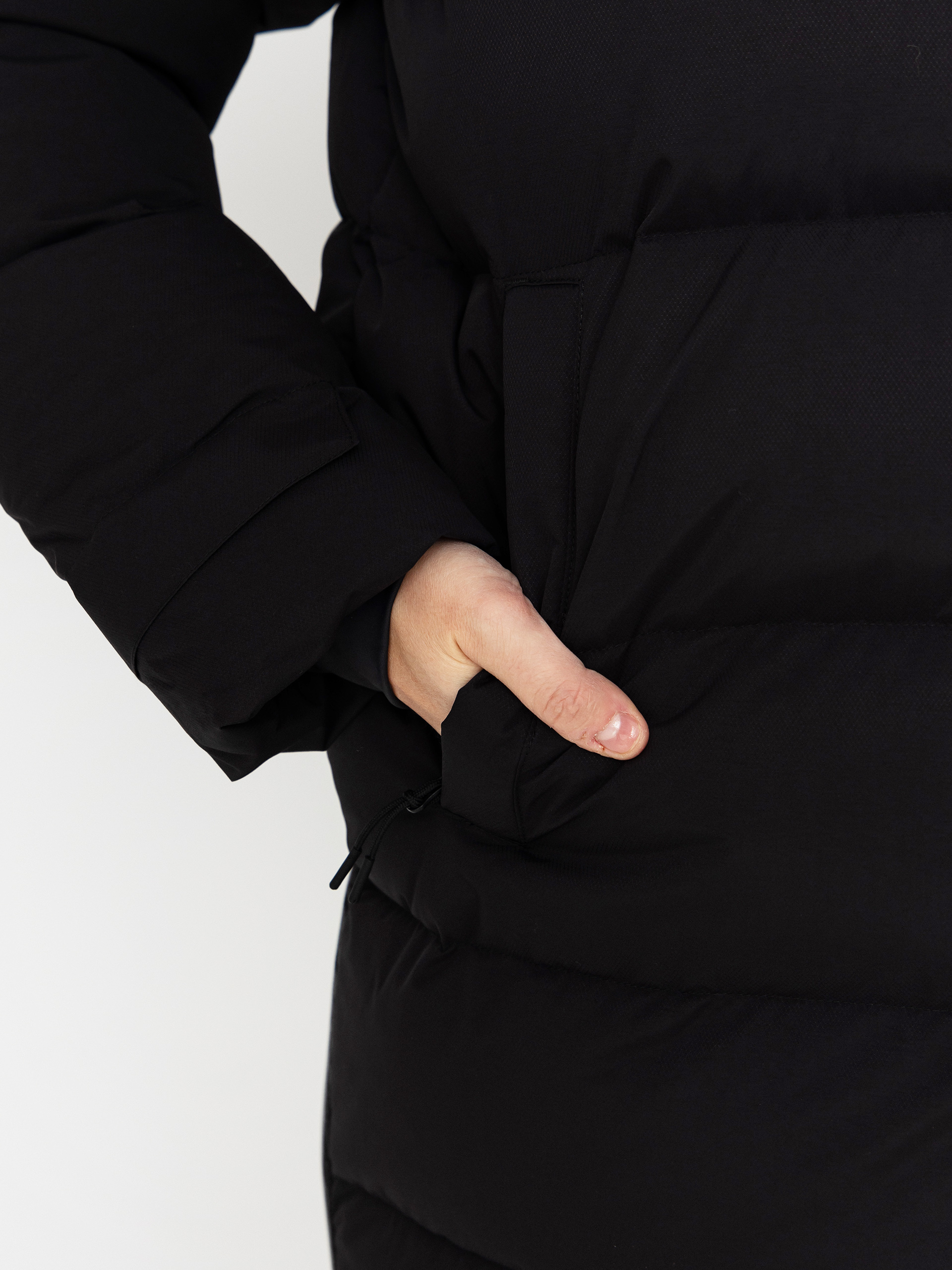 Куртка Helly Hansen Aspire Puffy Parka Wmn (black)