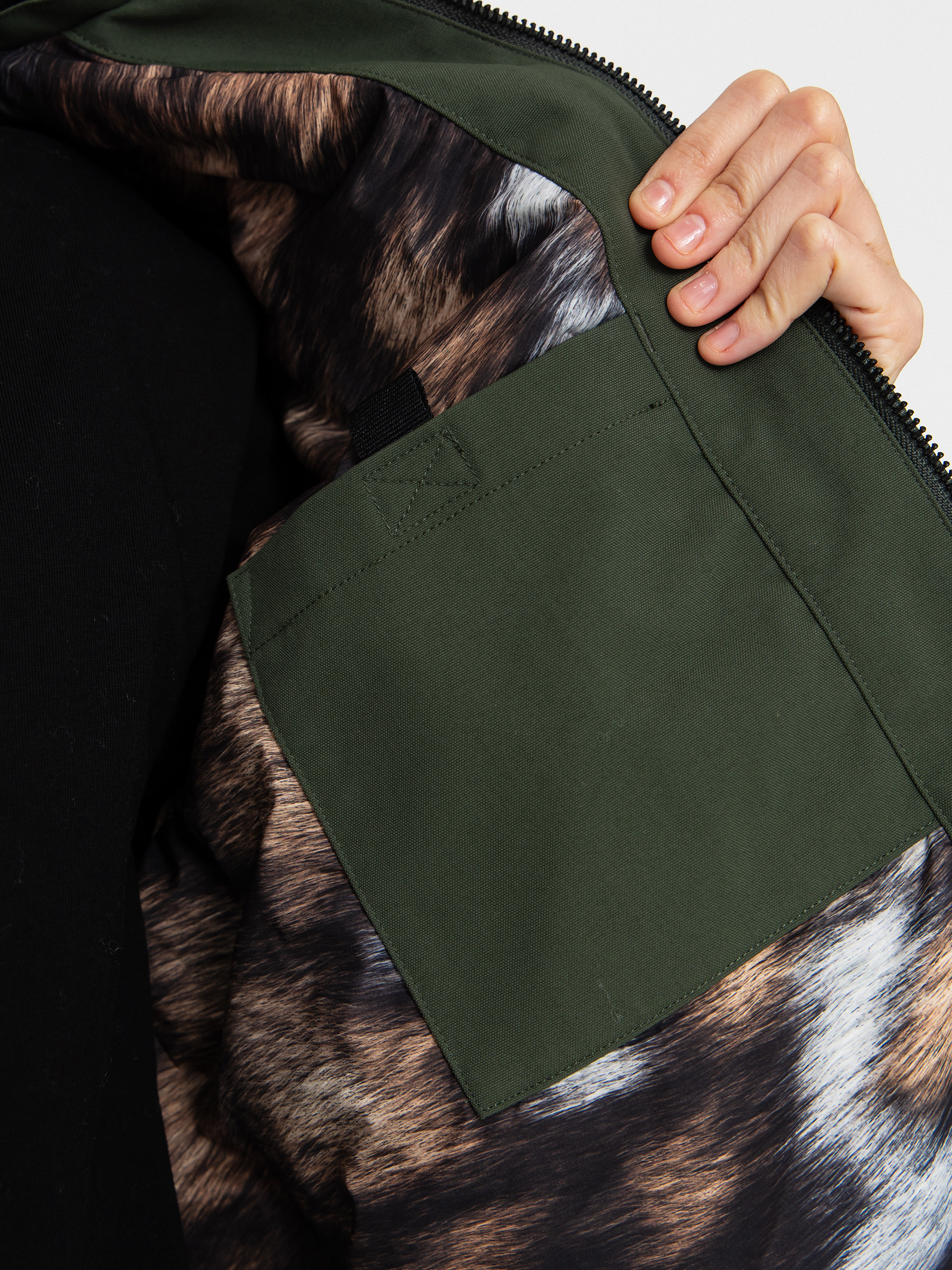 Куртка Carhartt WIP Newkirk Wmn (opuntia/wild dog print)