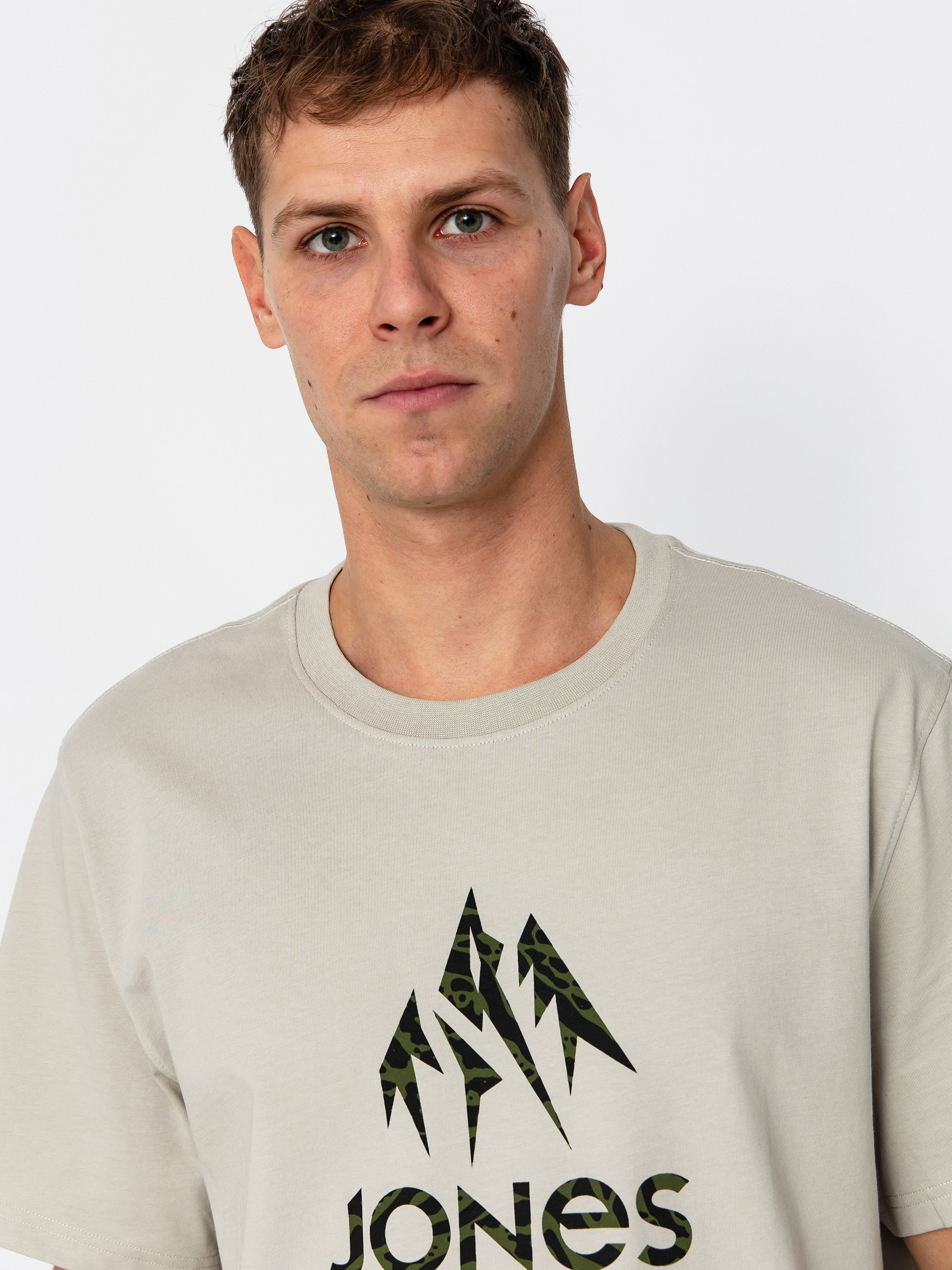 Футболка Jones Snowboards Truckee Org Cot (smoke gray)