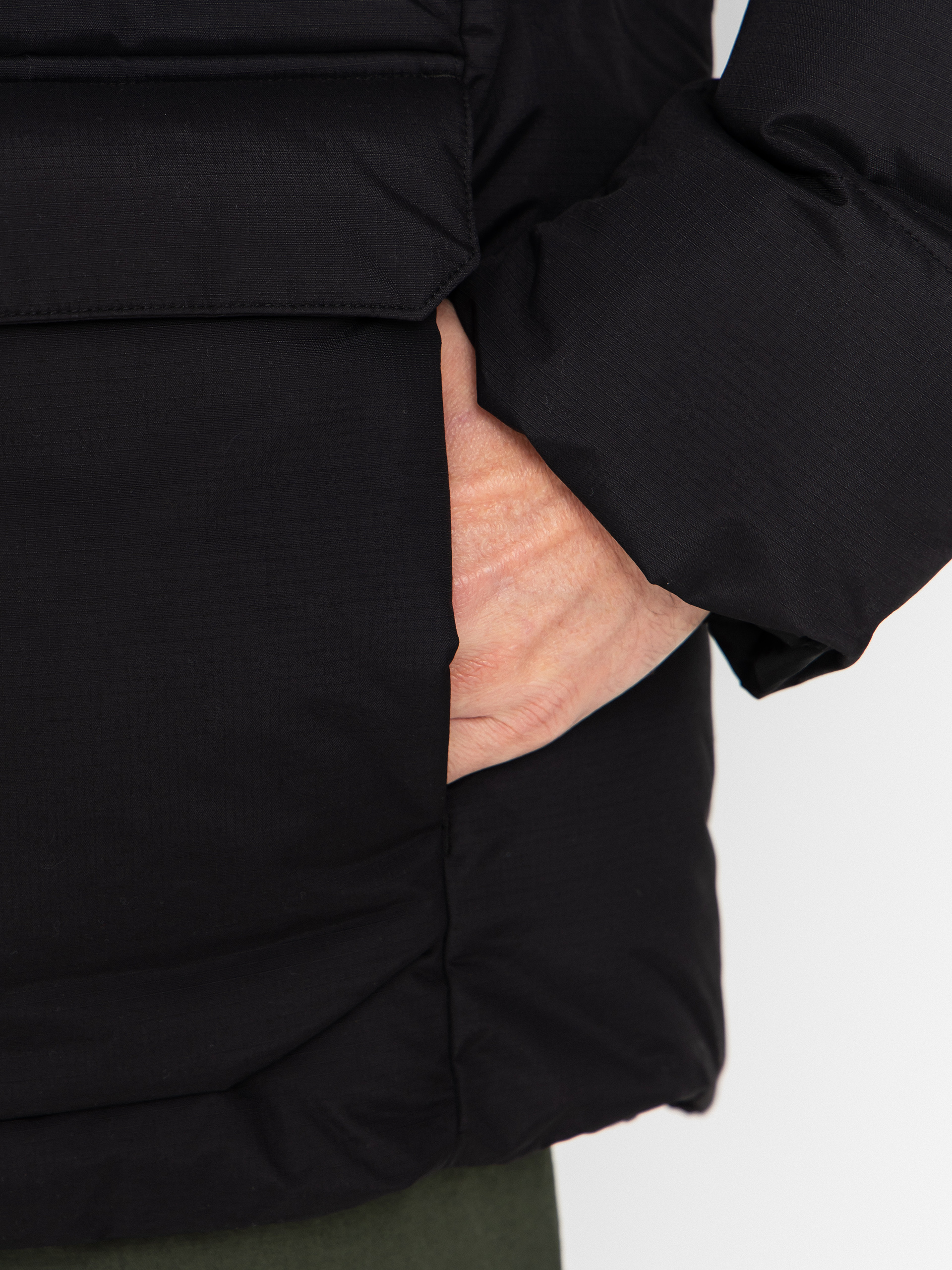 Куртка Helly Hansen Nordic Puffy (black)