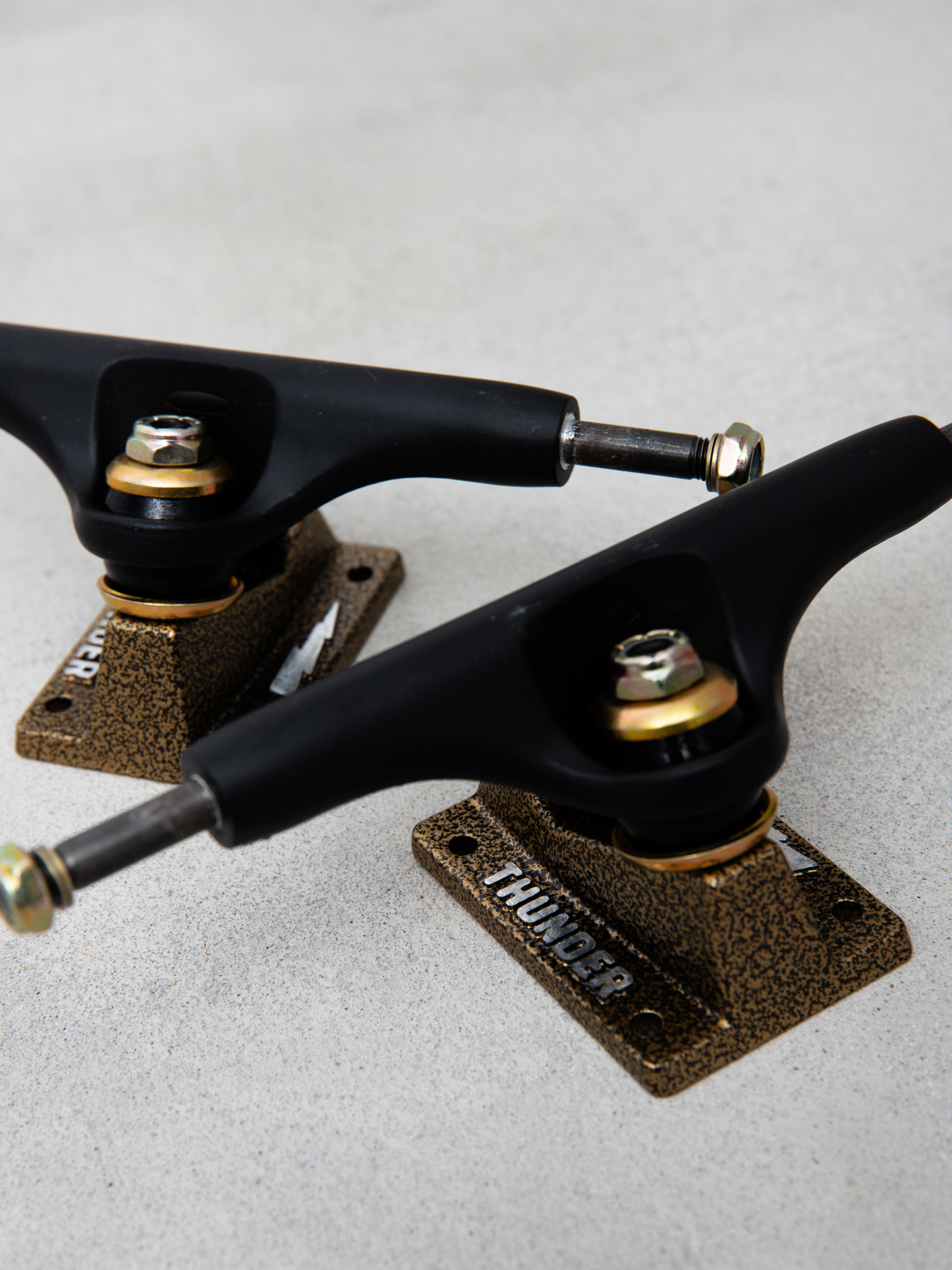 Підвіски Thunder Tyshawn Endgame Pro Editions (black/gold)