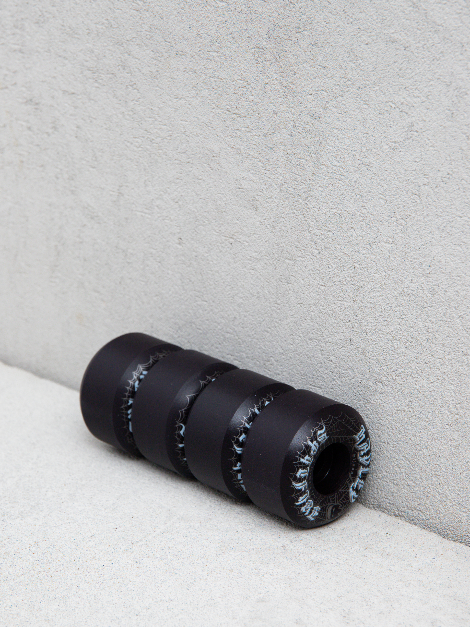 Колеса Spitfire F4 99D Hayley Wilson Webbed Conical Full (black)