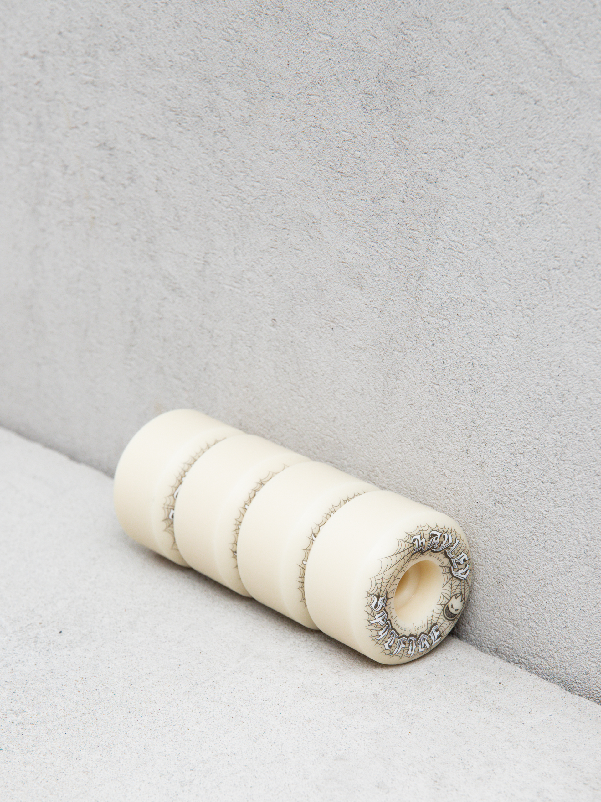 Колеса Spitfire F4 99D Hayley Wilson Webbed Conical Full (natural)