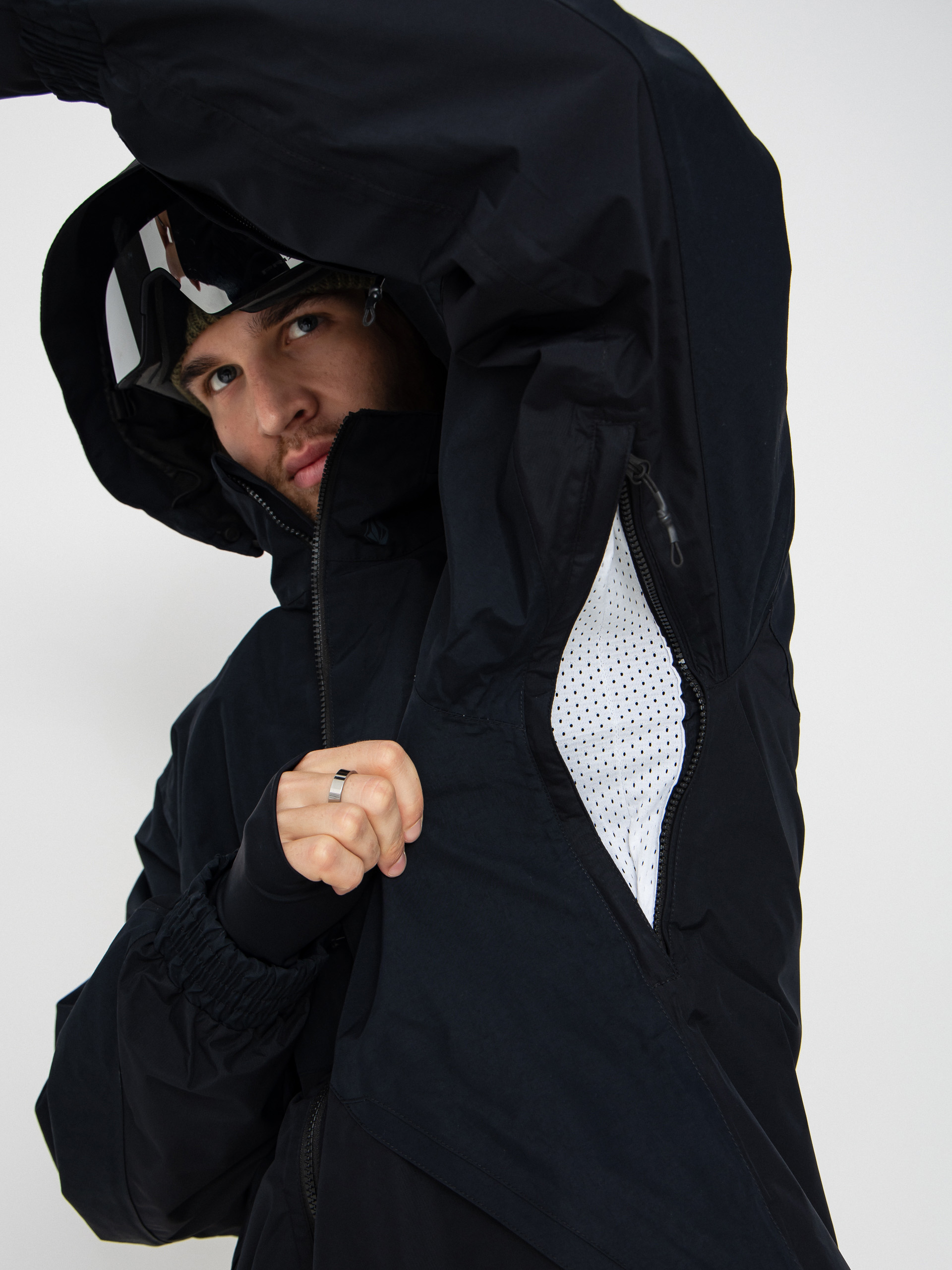 Чоловіча Сноубордична куртка Volcom Longo Gore Tex (black)