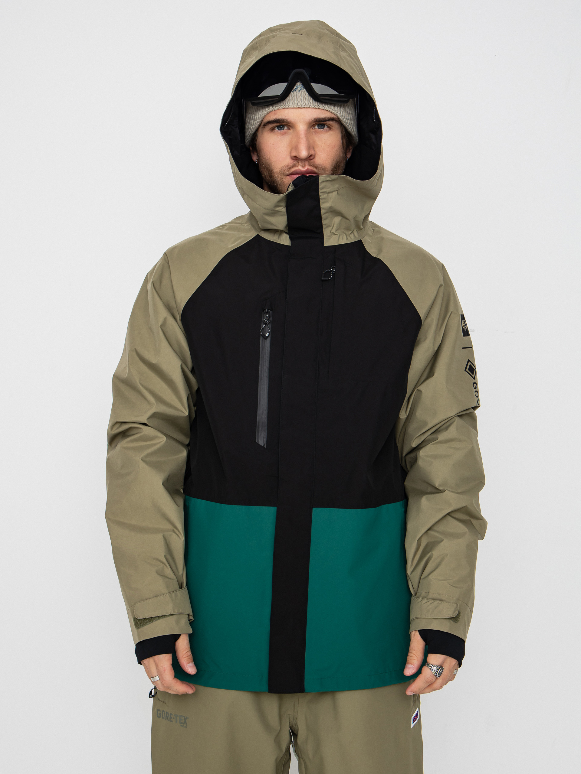 Сноубордична куртка 686 Gore-TeX Core