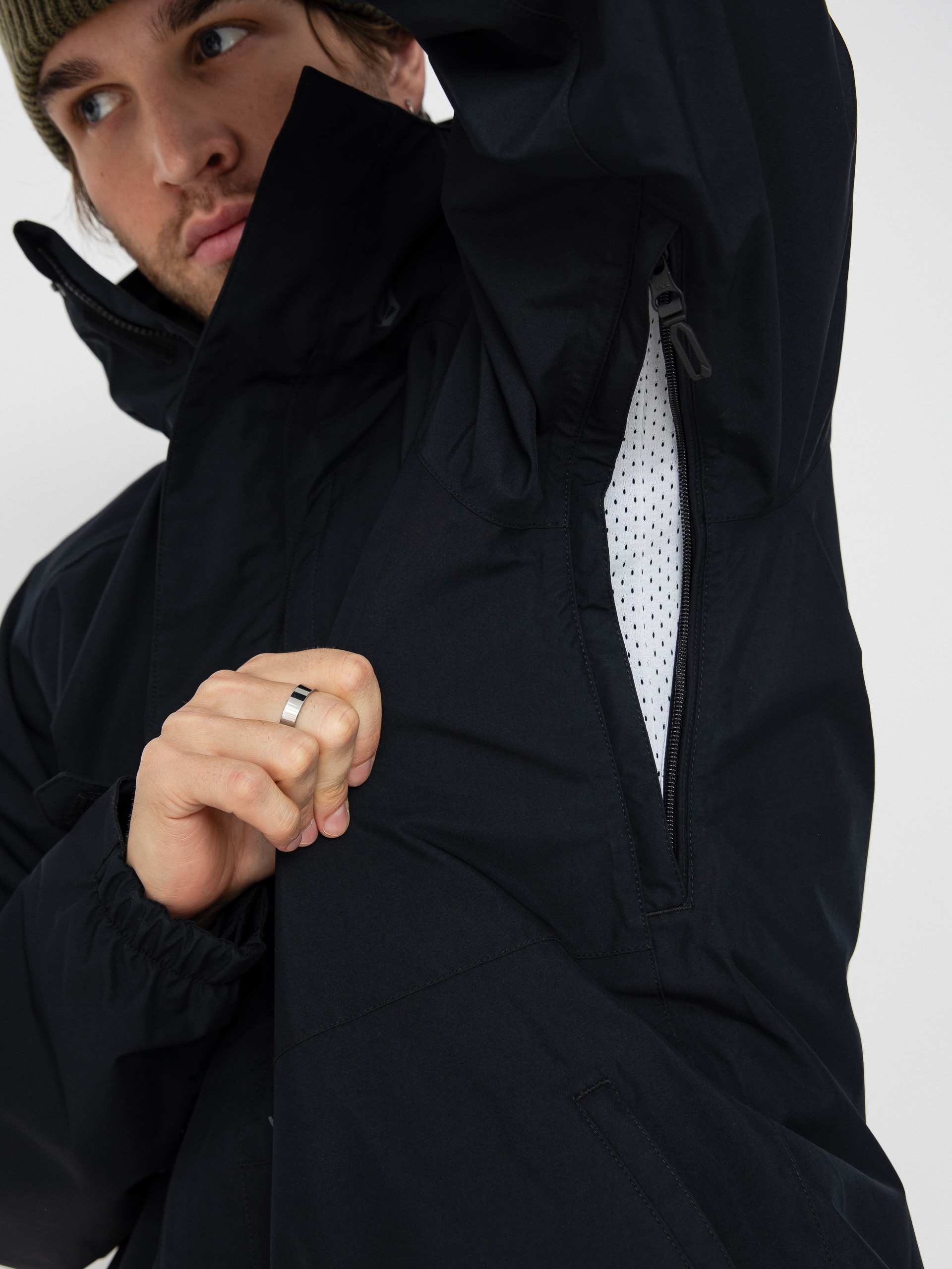 Чоловіча Сноубордична куртка Volcom Dua Gore Tex (black)