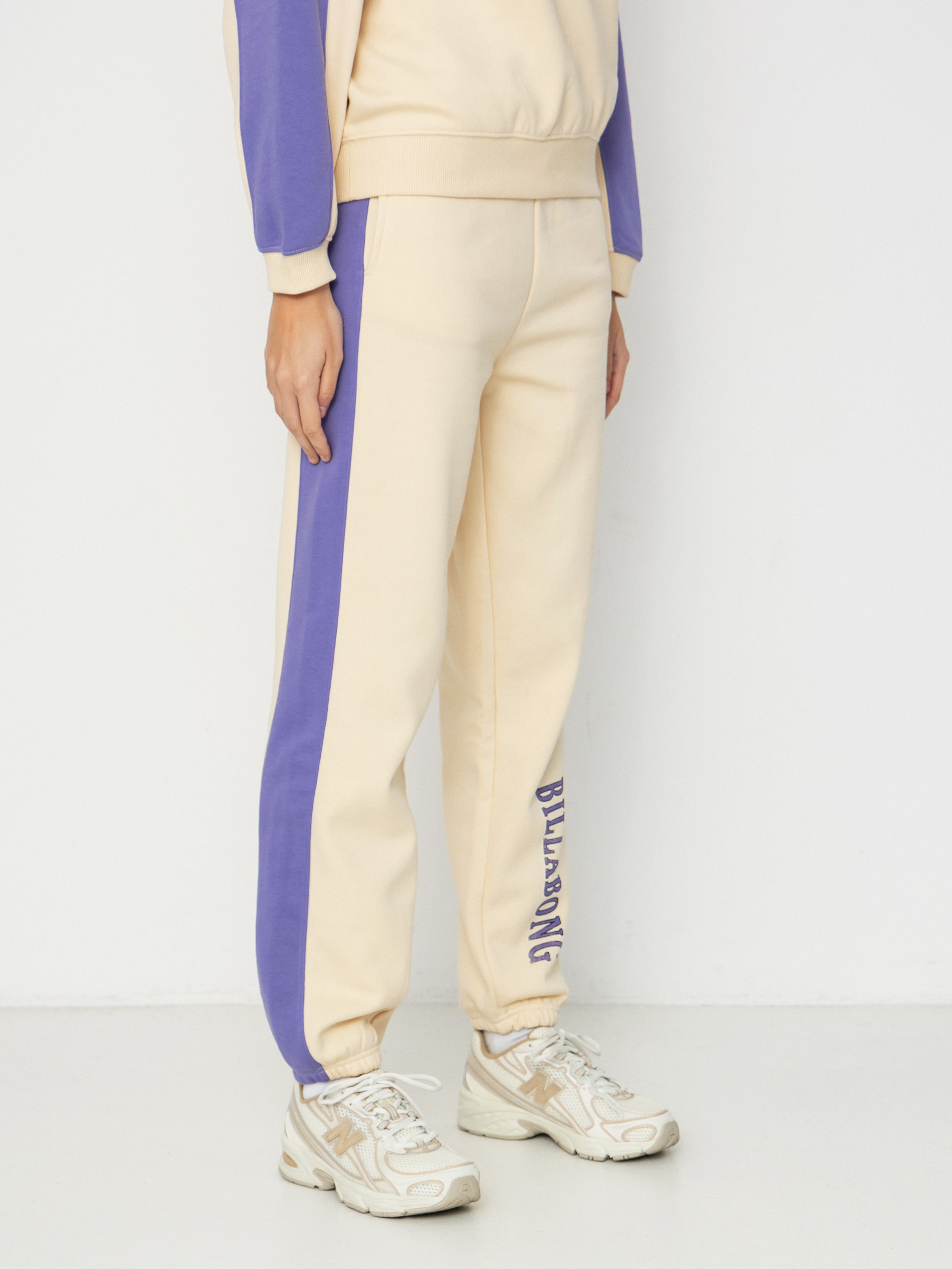 Штани Billabong 73 Jogger Wmn (whitecap)