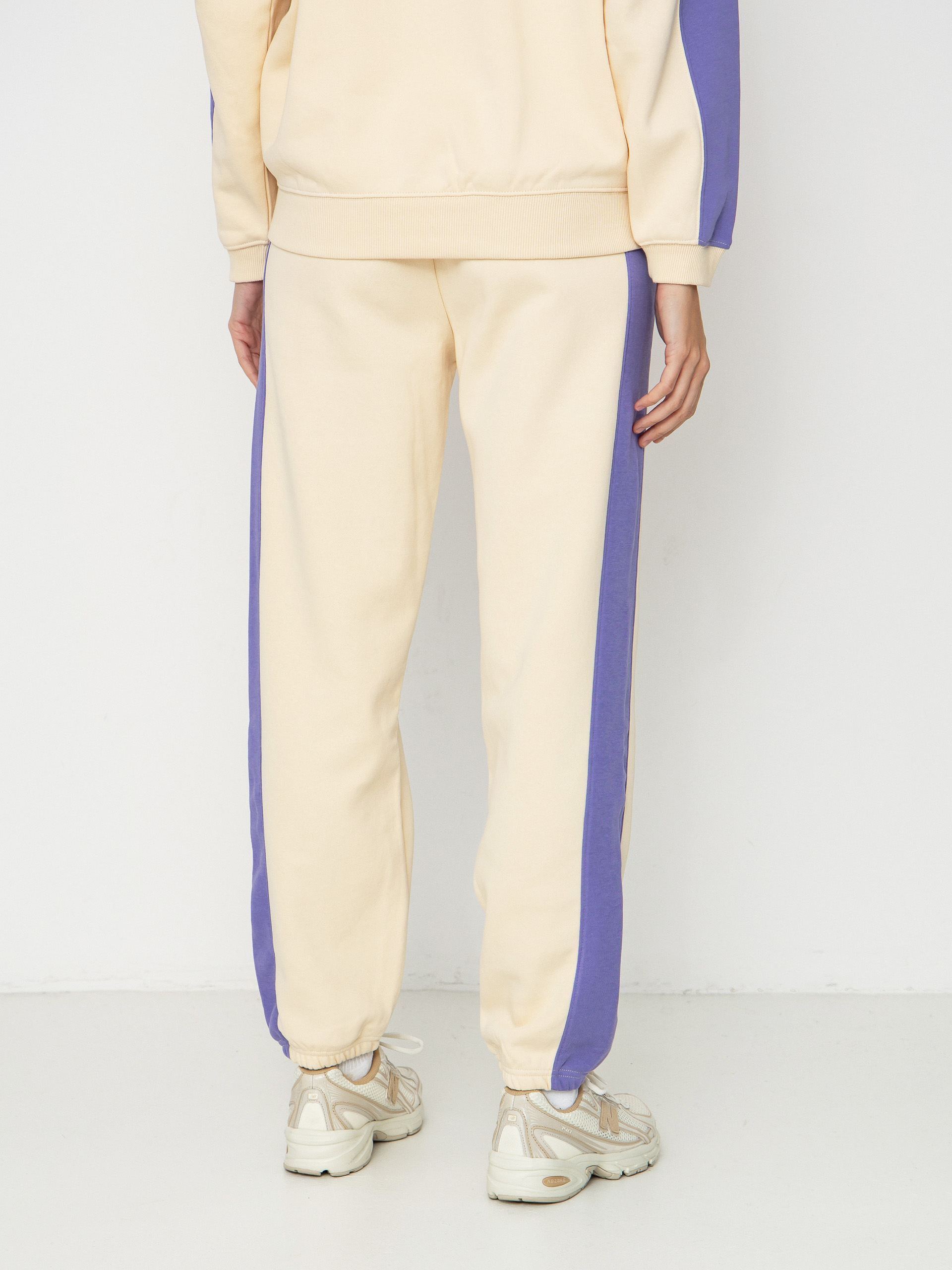 Штани Billabong 73 Jogger Wmn (whitecap)