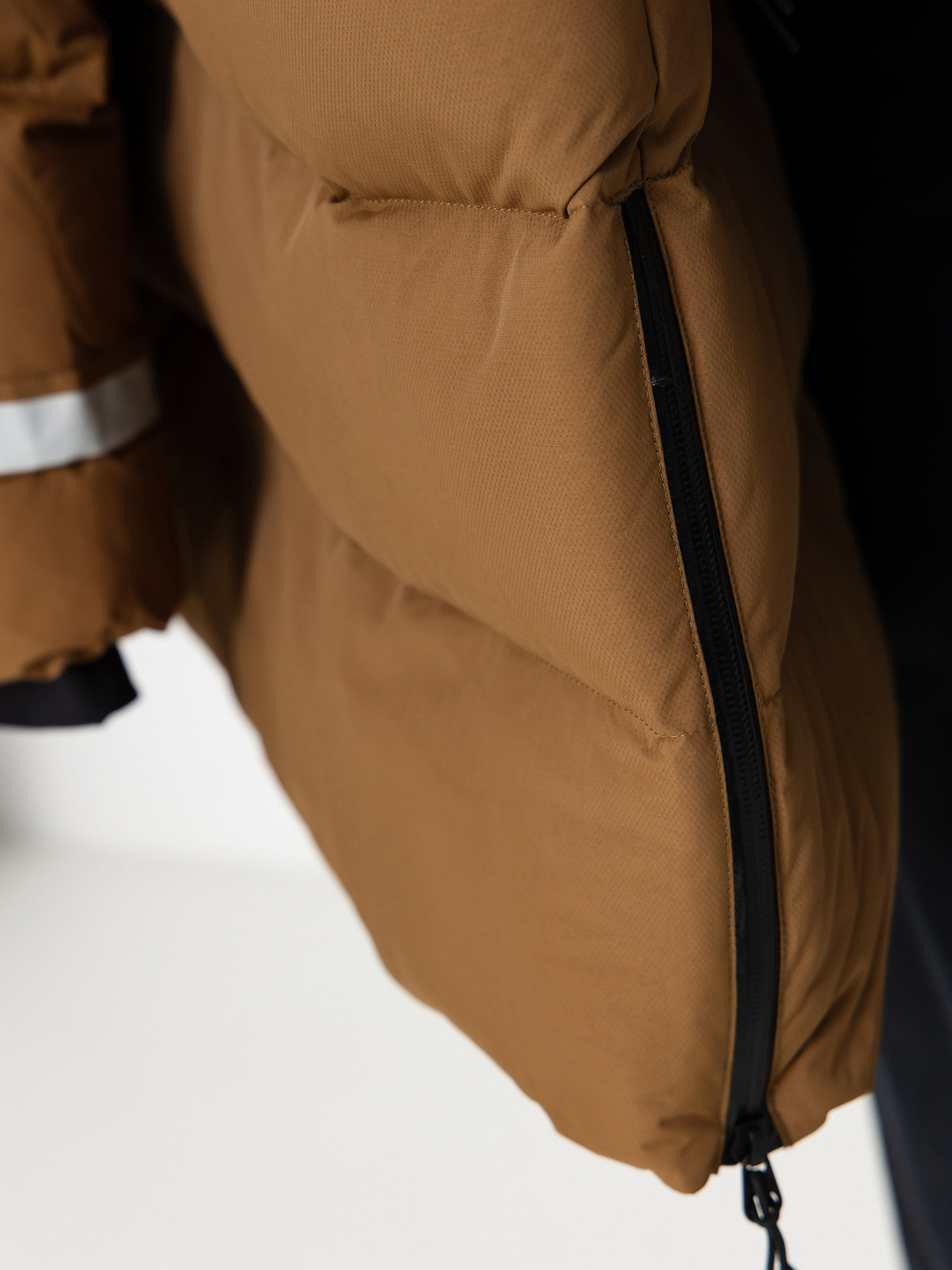 Куртка Helly Hansen Aspire Puffy Parka Wmn (sepia)