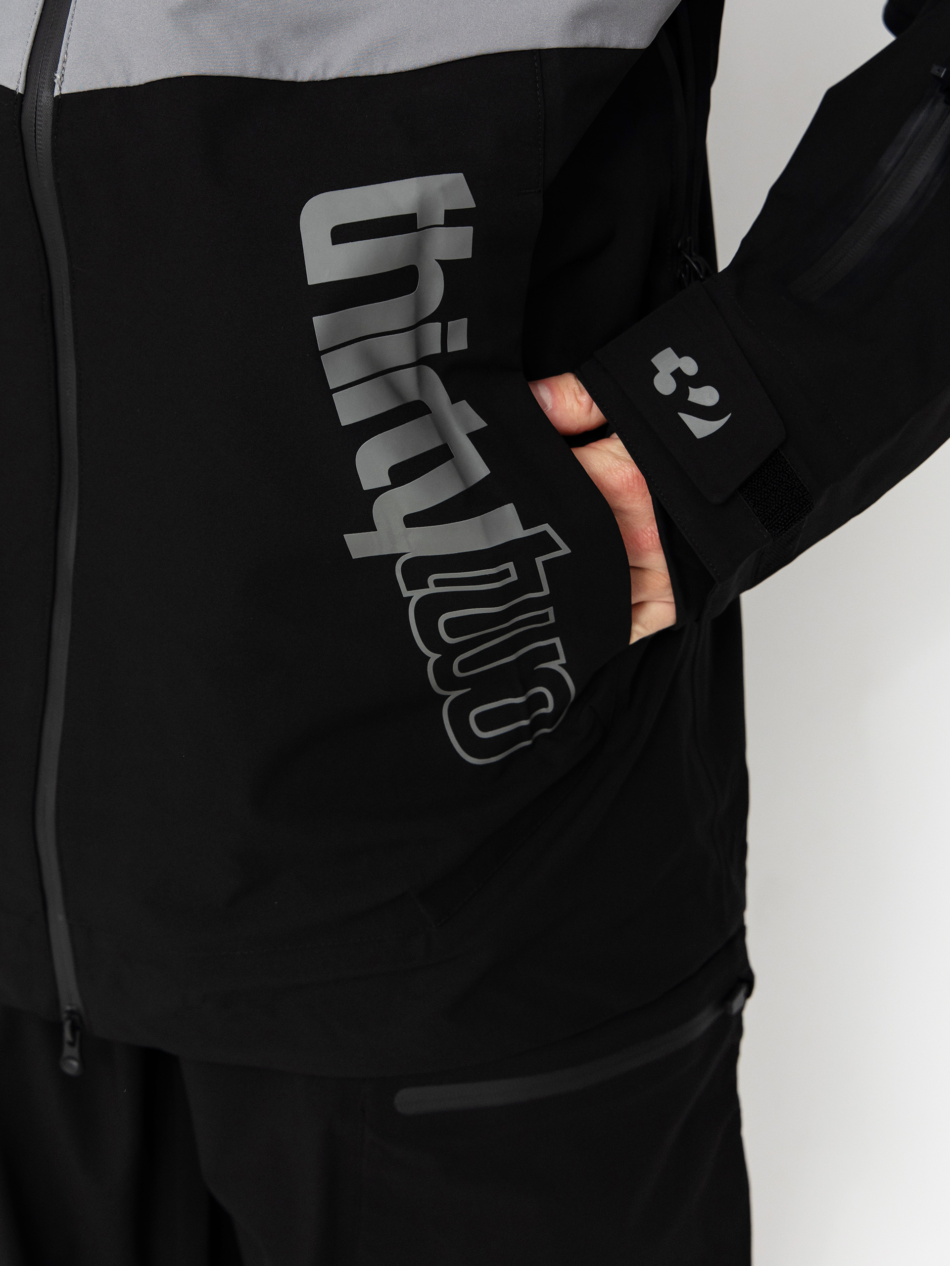 Чоловіча Сноубордична куртка ThirtyTwo Tm 3 Recycled (black/grey)