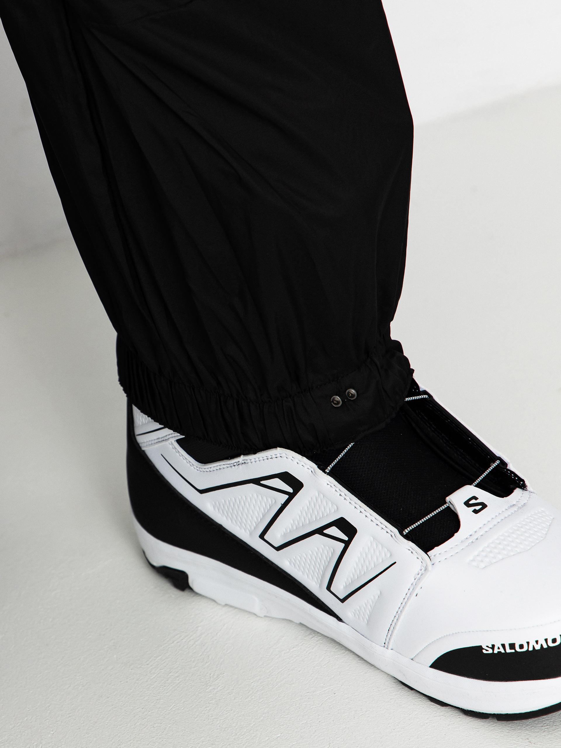 Чоловічі Сноубордичні штани ThirtyTwo Blahzay Cargo (black)