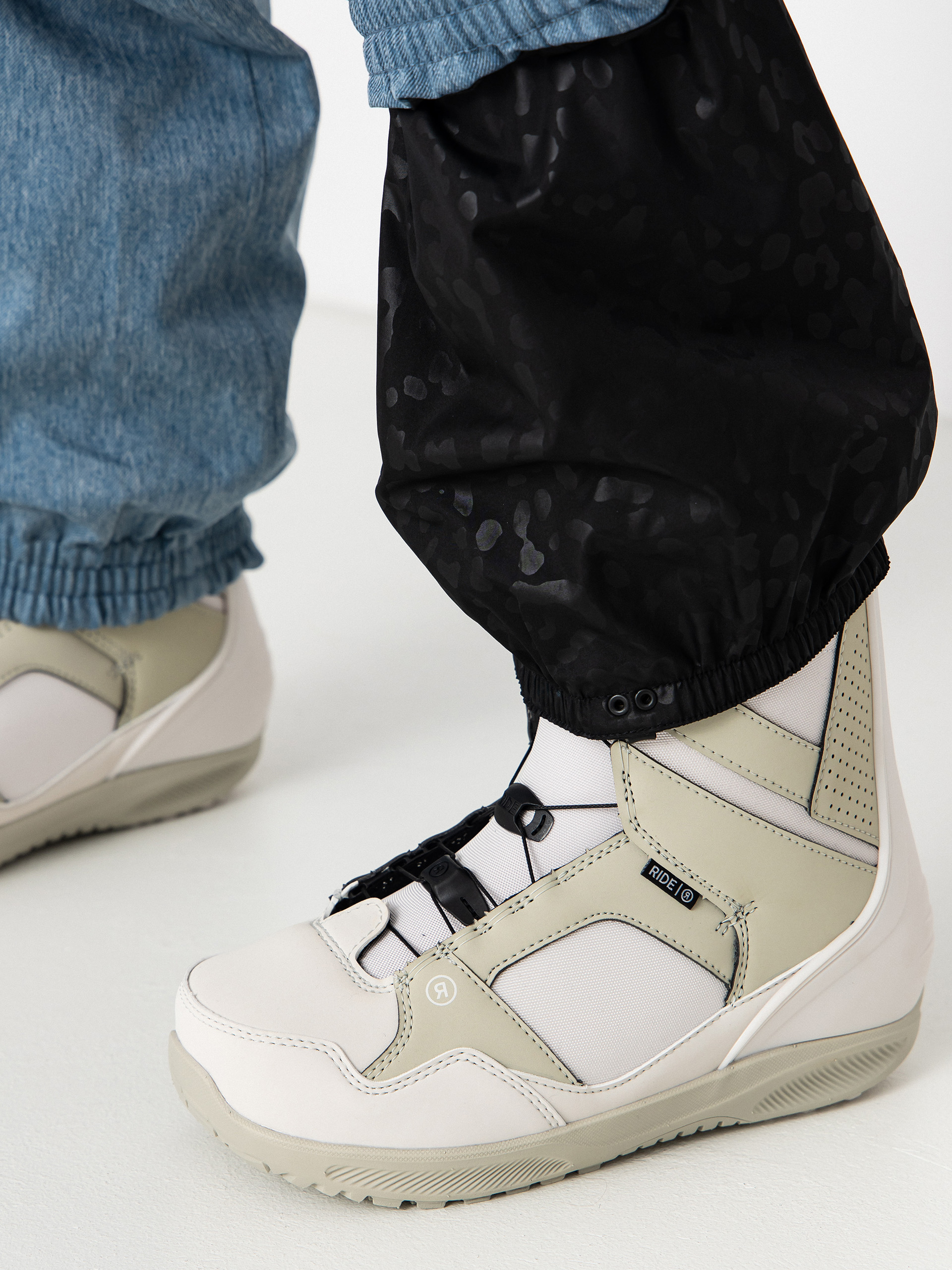 Жіночий  Комбінезон Volcom Shiloh Snow Suit (denim)