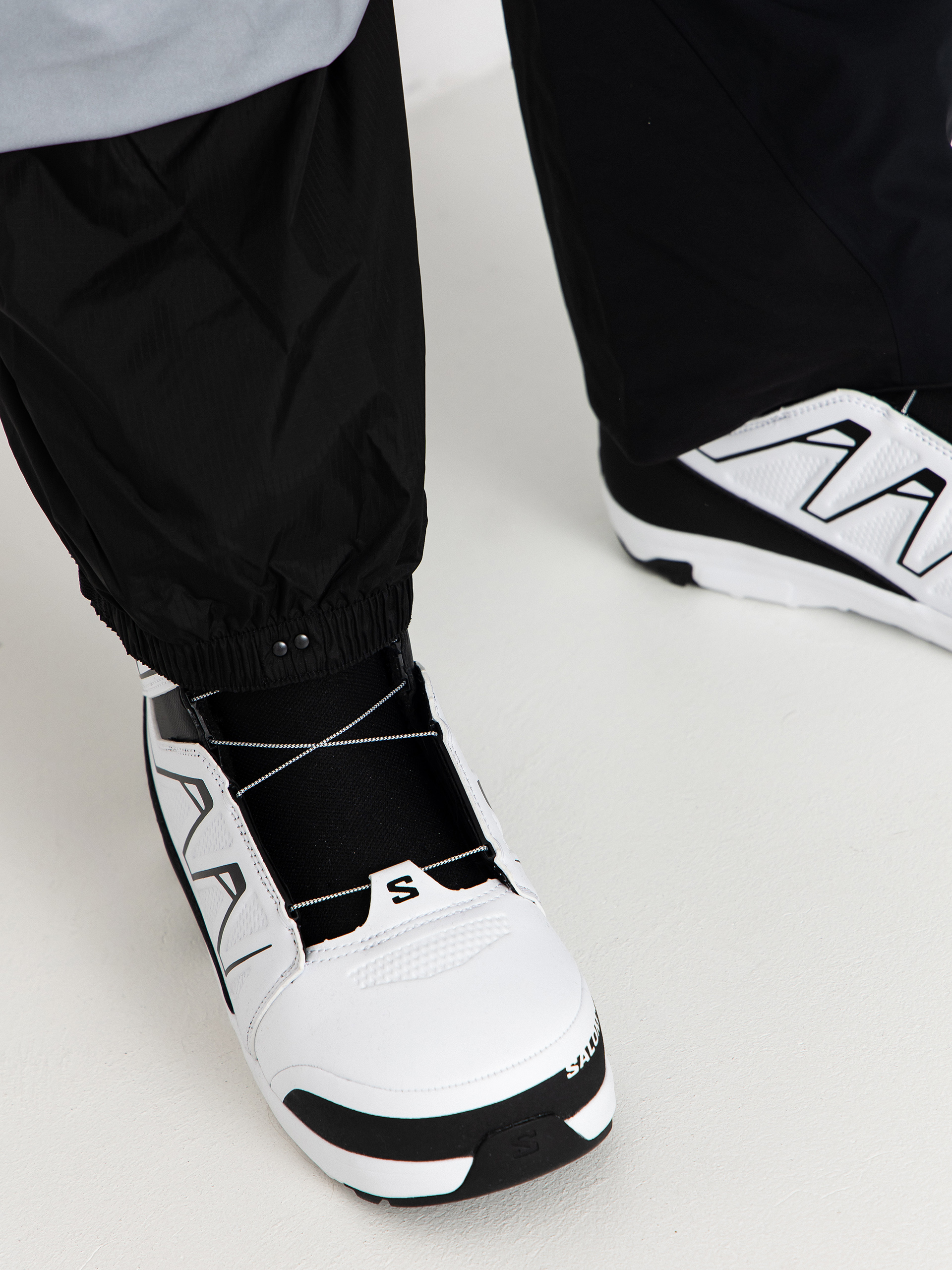 Чоловічі Сноубордичні штани Jones Snowboards Shralpinist Str Rec Bib (stealth black)