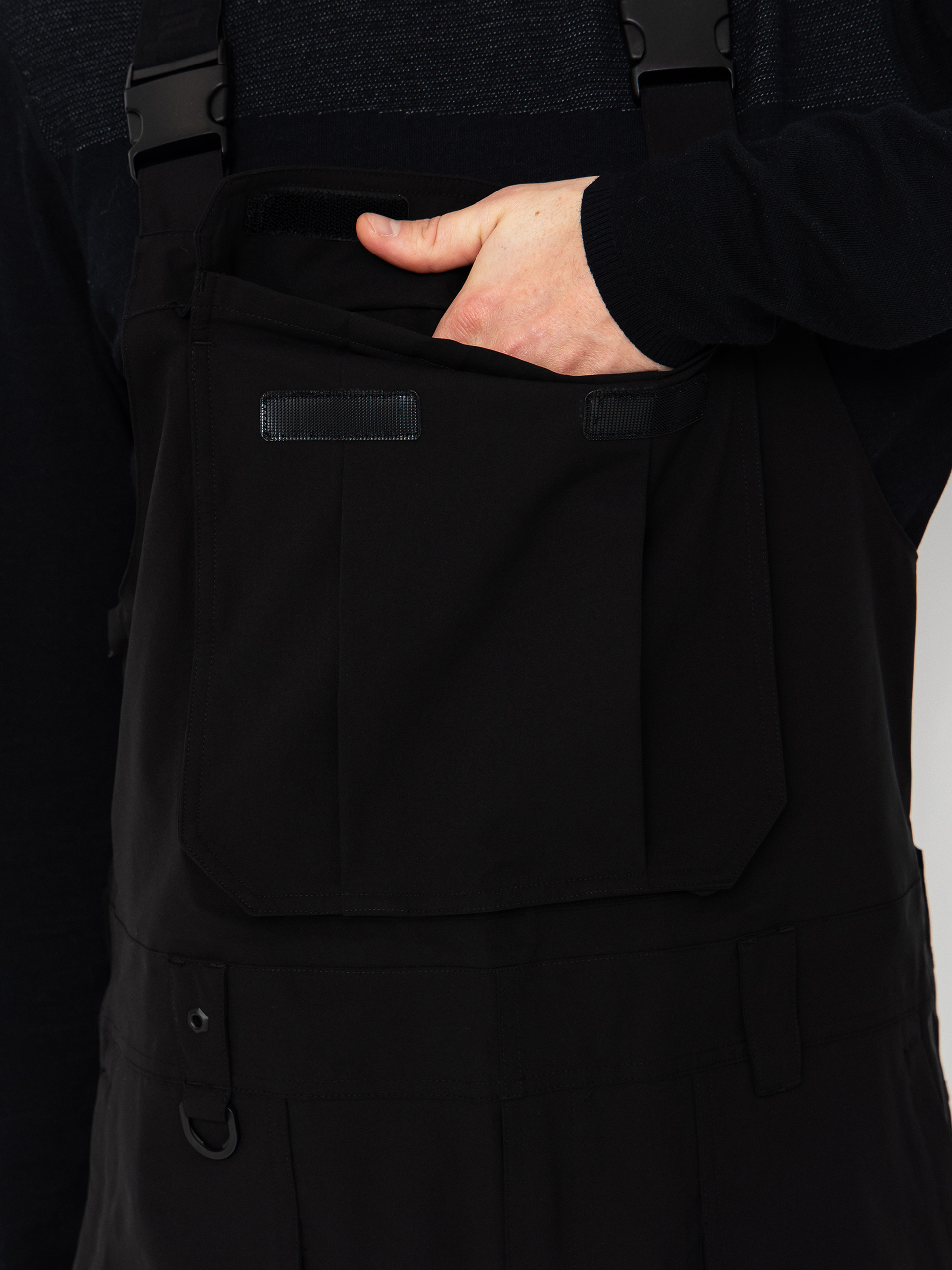 Чоловічі Сноубордичні штани ThirtyTwo Basement Bib (black)