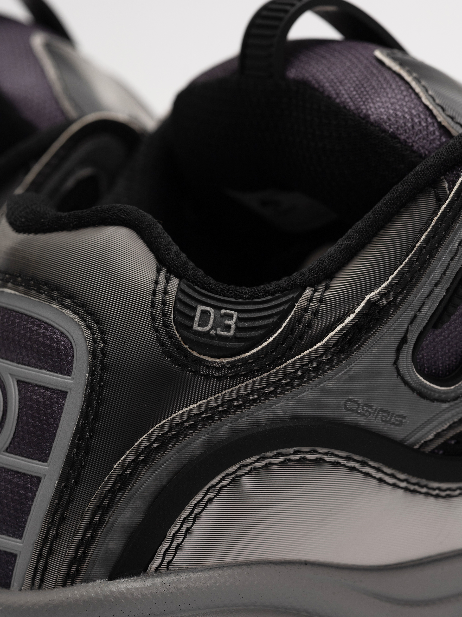 Взуття Osiris D3 2001 (silver/black/holo)