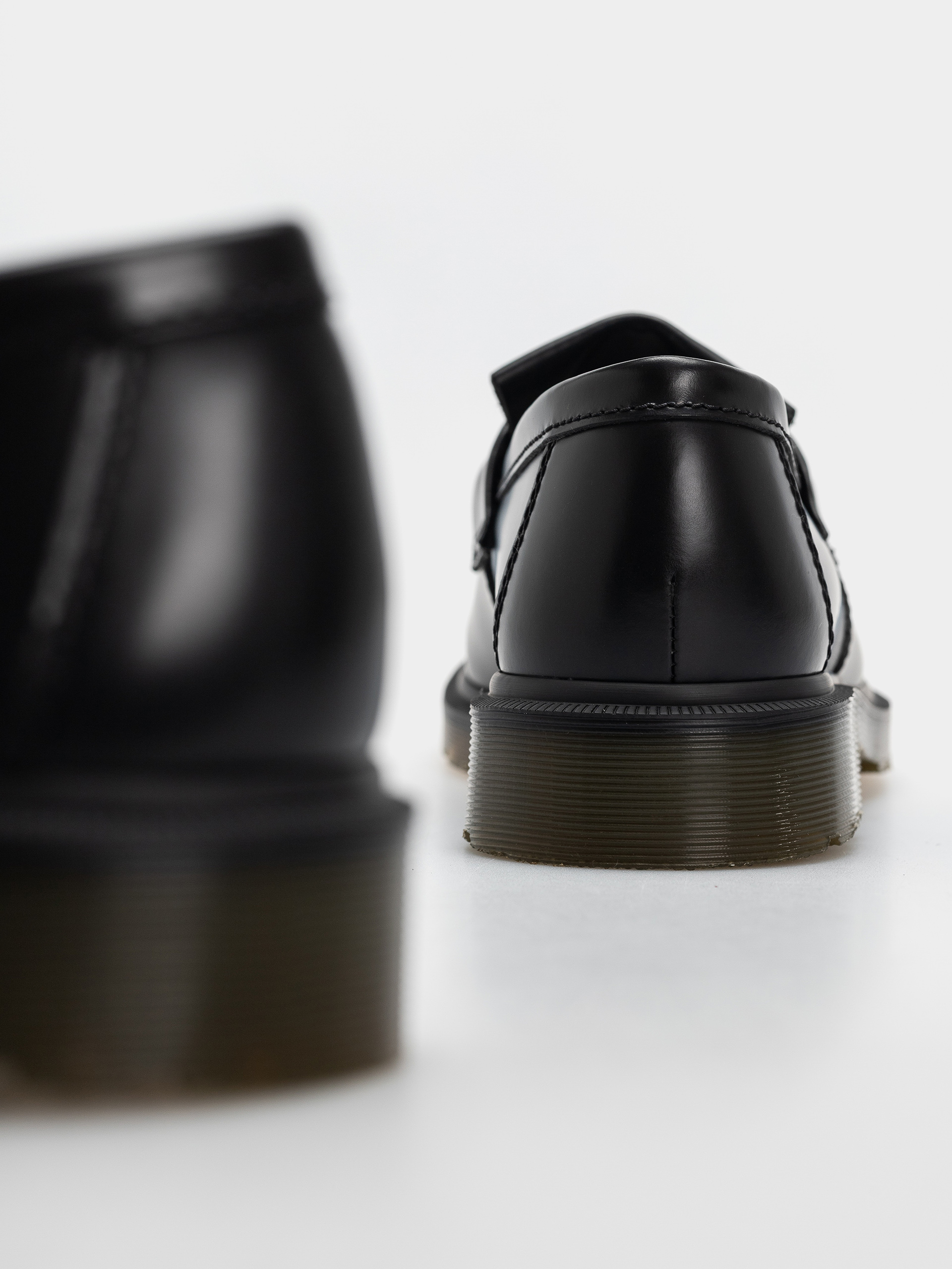 Взуття Dr. Martens Adrian Tassel Loafer (black smooth)