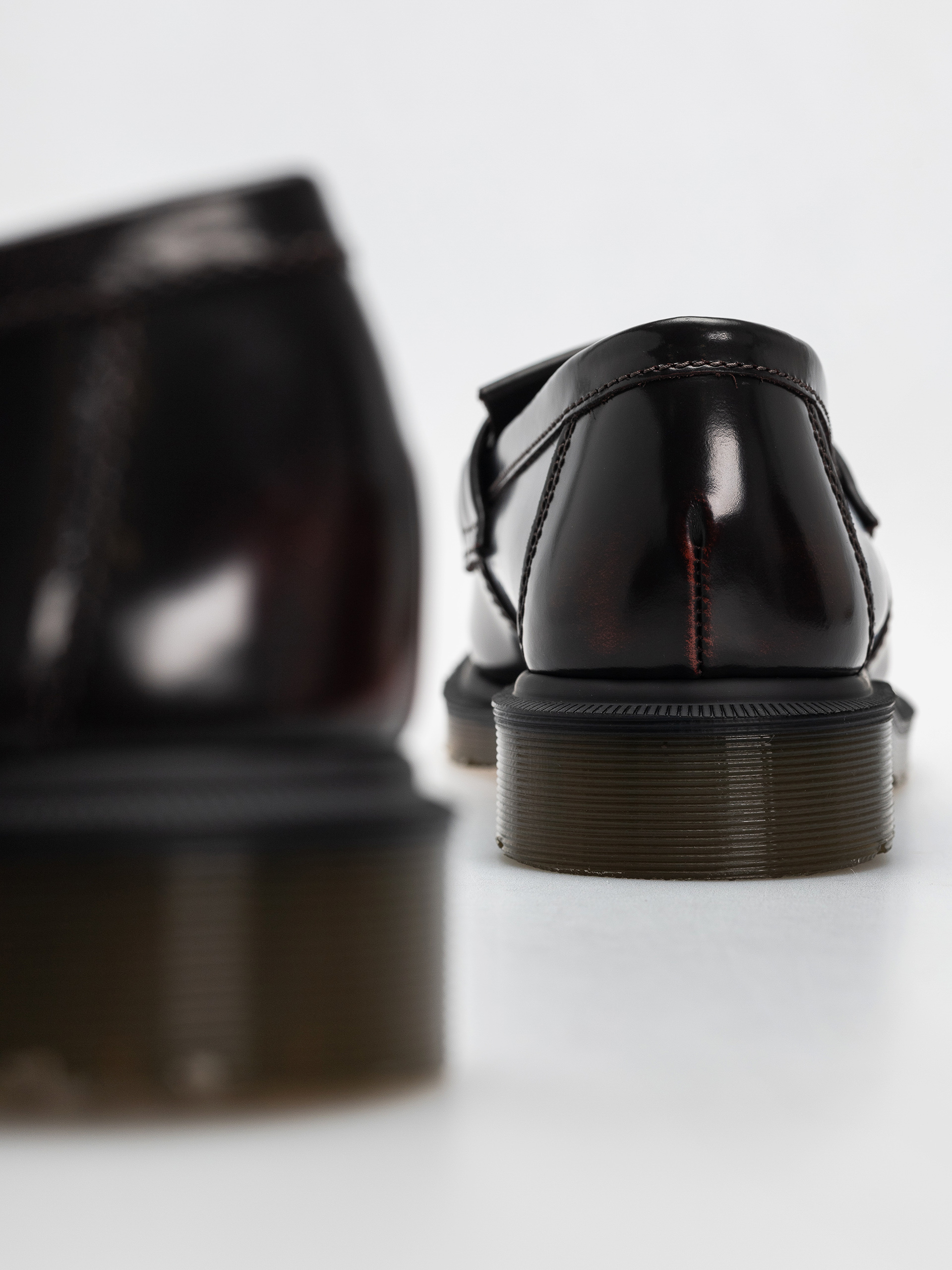 Взуття Dr. Martens Adrian Tassel Loafer (cherry red arcadia)